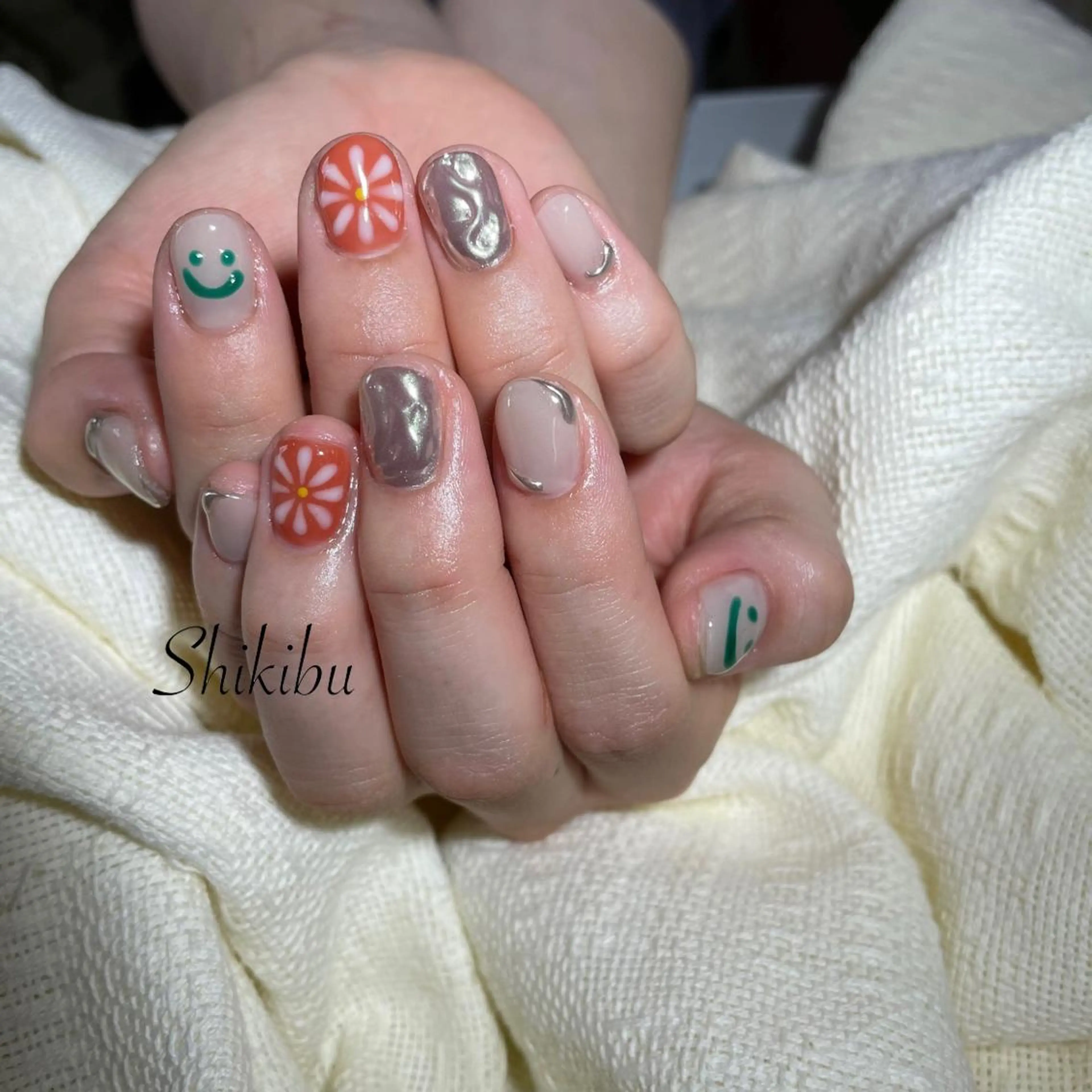 ネイル miki一宮 プライベートサロンのネイルデザイン