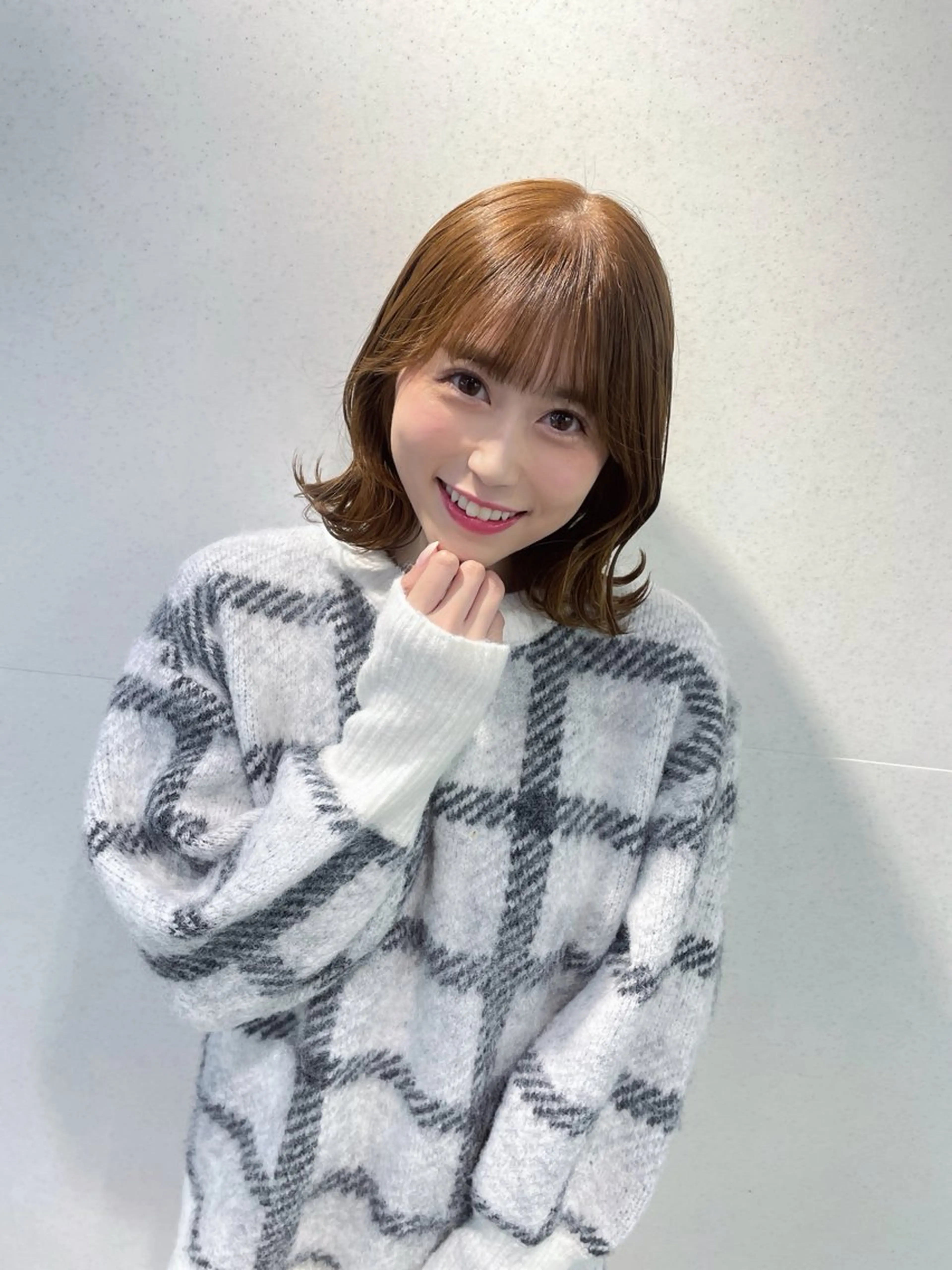 ショート カラー ベージュカラー ブリーチ 透明感カラー ダブルカラー ヘーゼル 🤍YUKI 韓国 艶髪 🤍のヘアスタイル