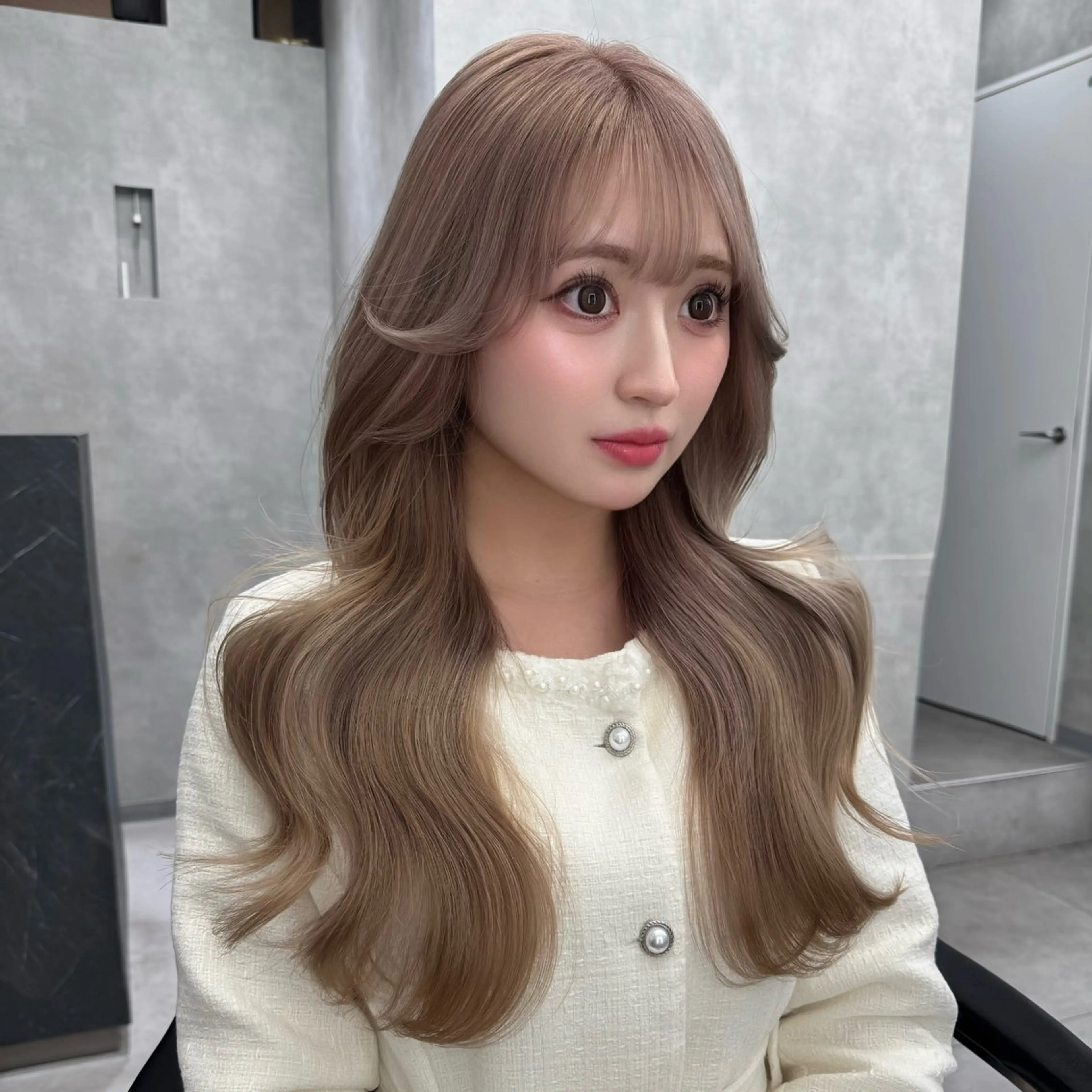 ロング 縄田 凜音のヘアスタイル