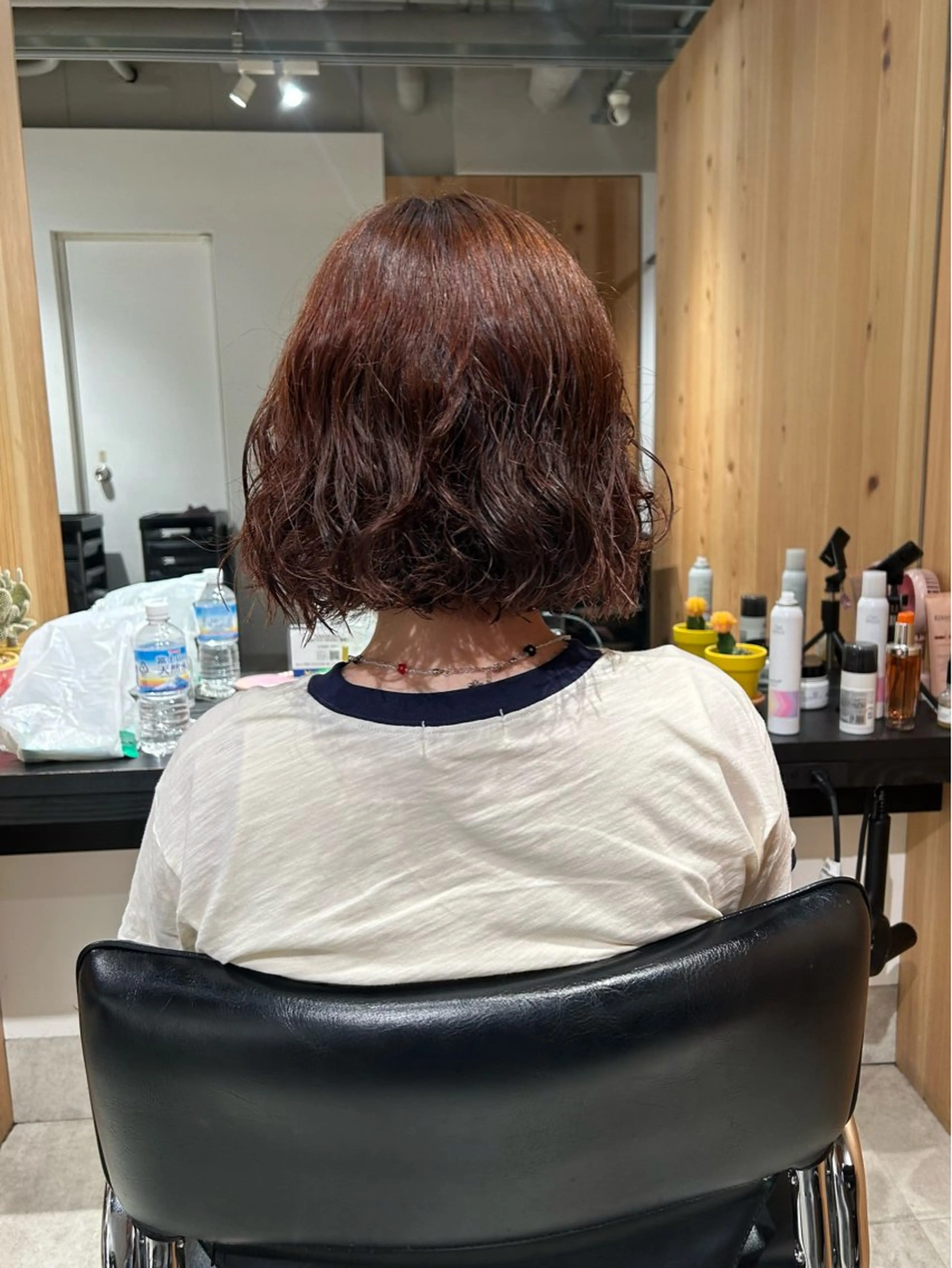 ショート カラー ブラウンカラー オレンジ オレンジブラウン ボブ カット ヘアカラー パーマ トリートメント ヘッドスパ ヘアセット スキバサミを使わない カット🌼唯🌼のヘアスタイル