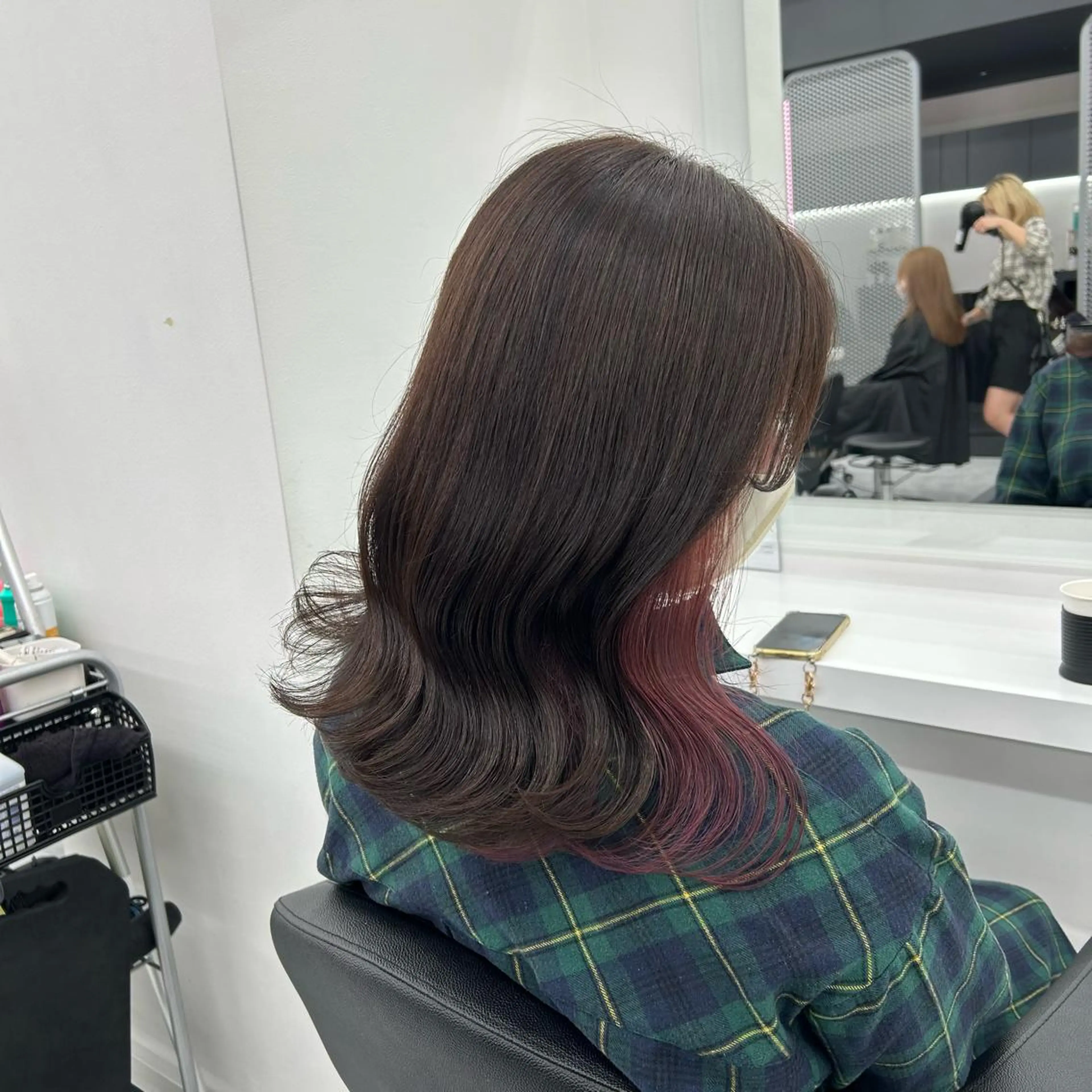 セミロング カラー ヘアアレンジ ヘアカラー トリートメント mai🍑暖色カラー /レイヤー💖のヘアスタイル