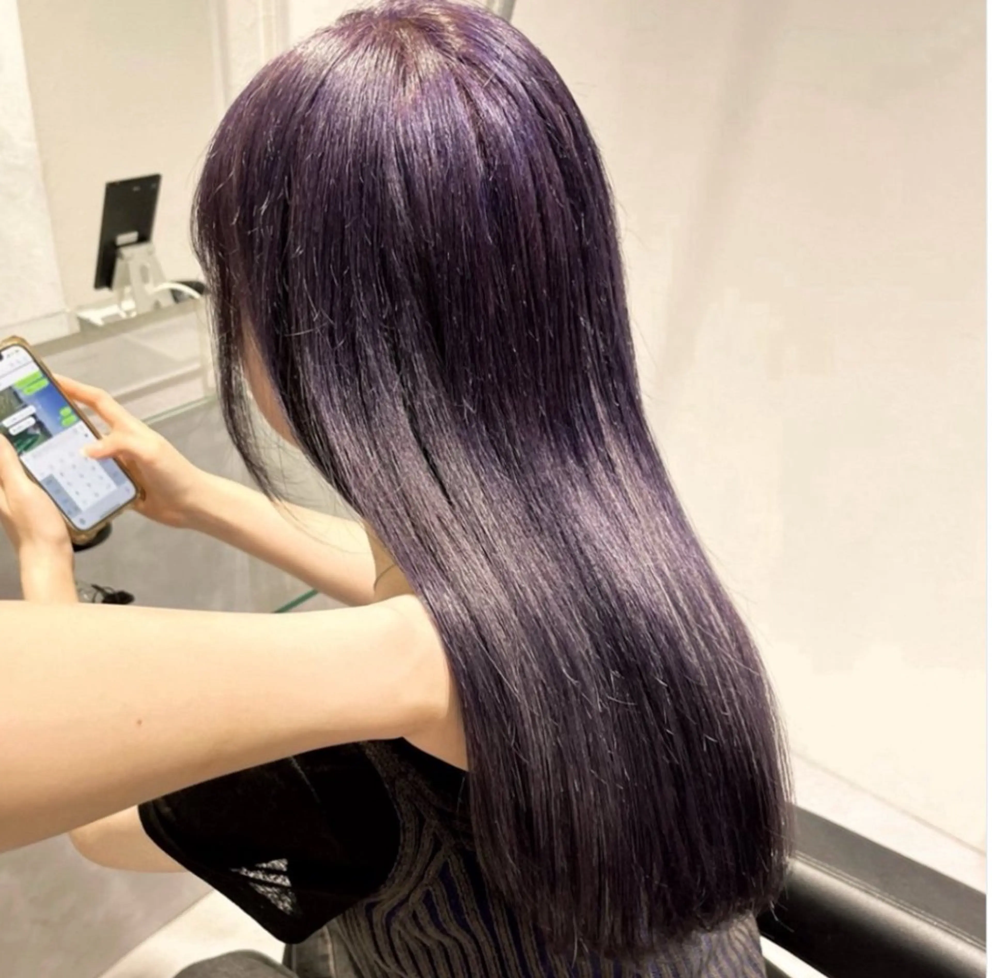 ロング カラー 🫧うる艶トレンド 🫧透明感カラーのヘアスタイル