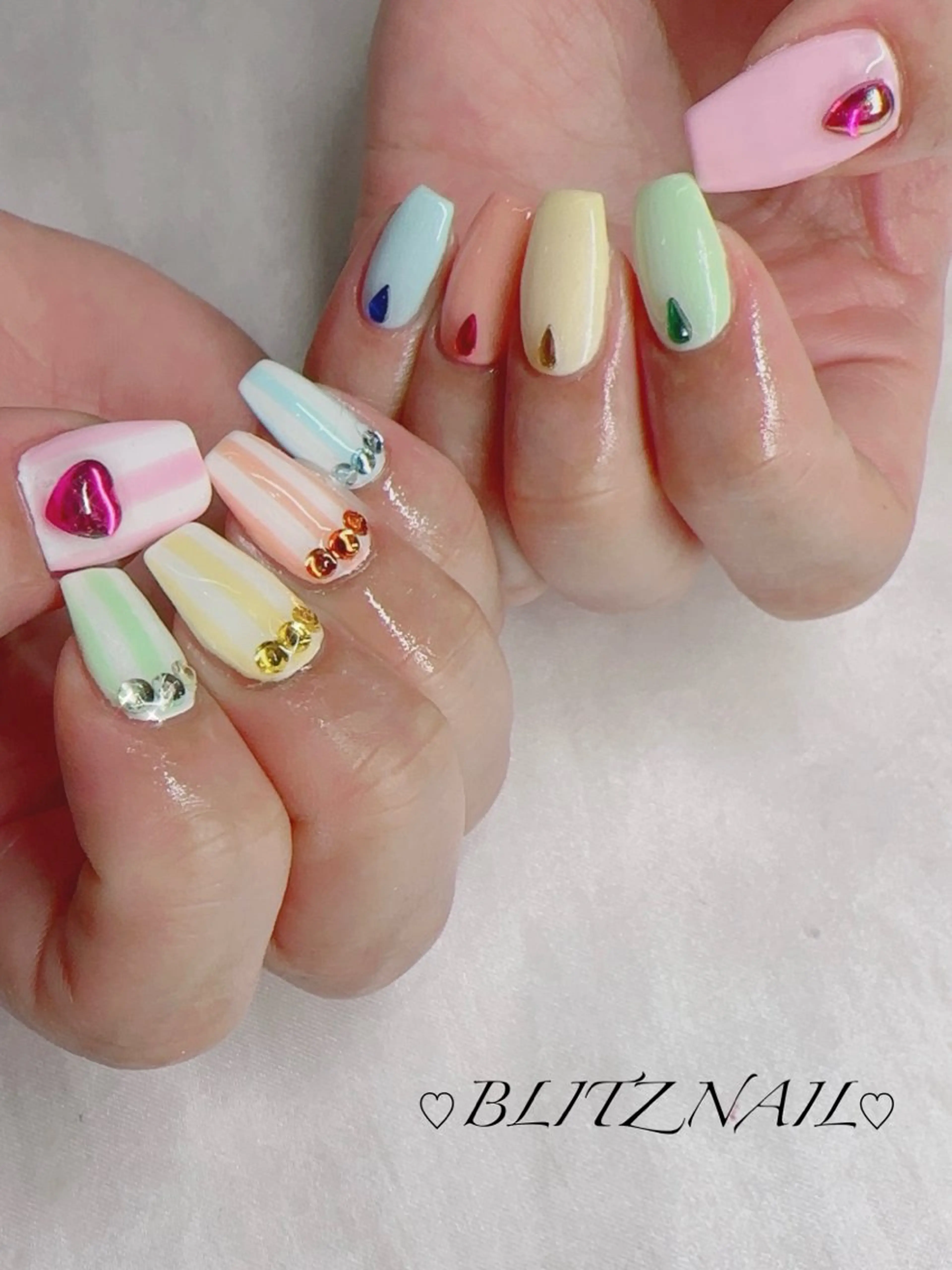 ネイル BLITZ Nail 岩田💅🏻✨のネイルデザイン