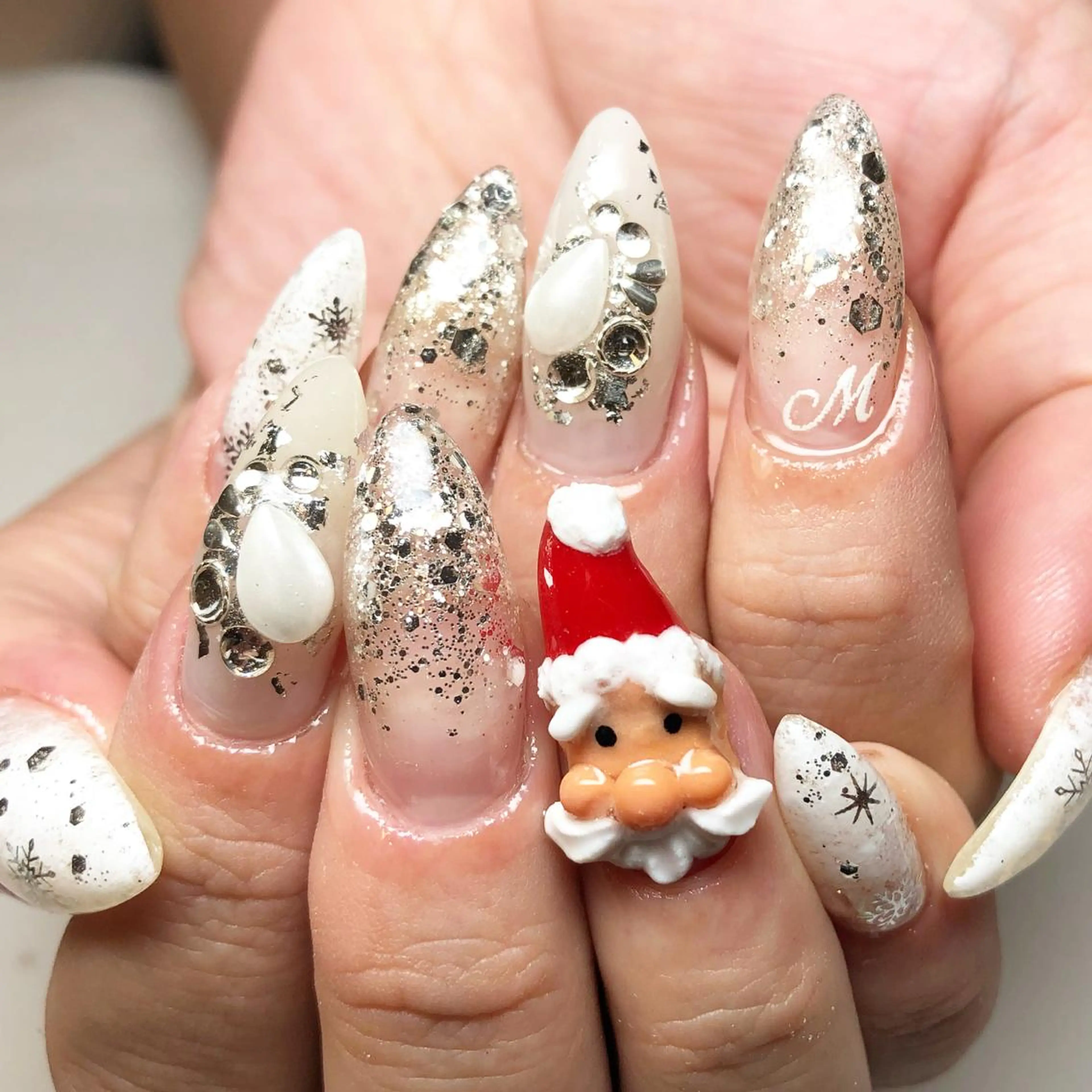 ネイル 冬ネイル クリスマス totalbeautylento所属・lento nailのネイルデザイン