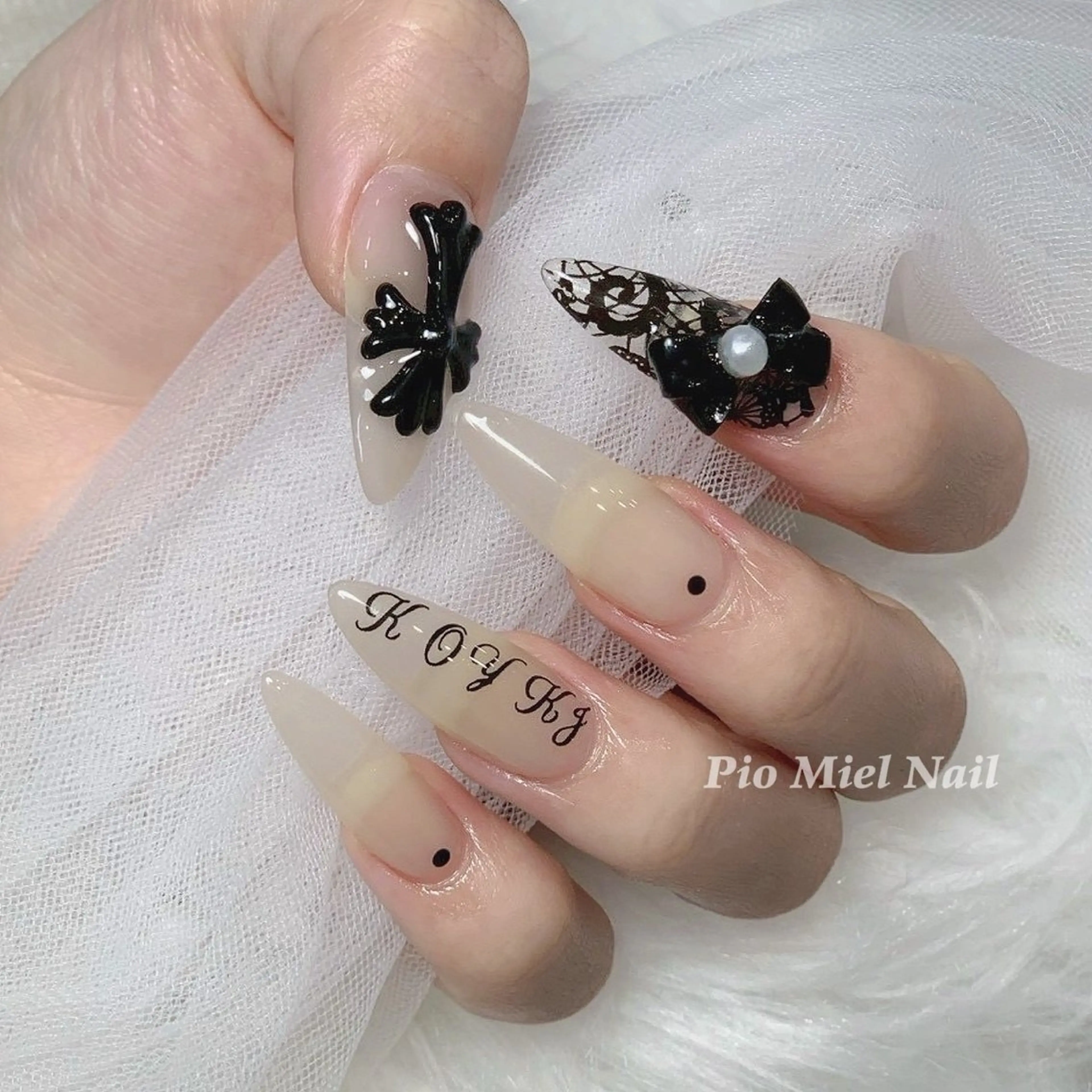 ネイル ハンドネイル HANA 長さだしのネイルデザイン