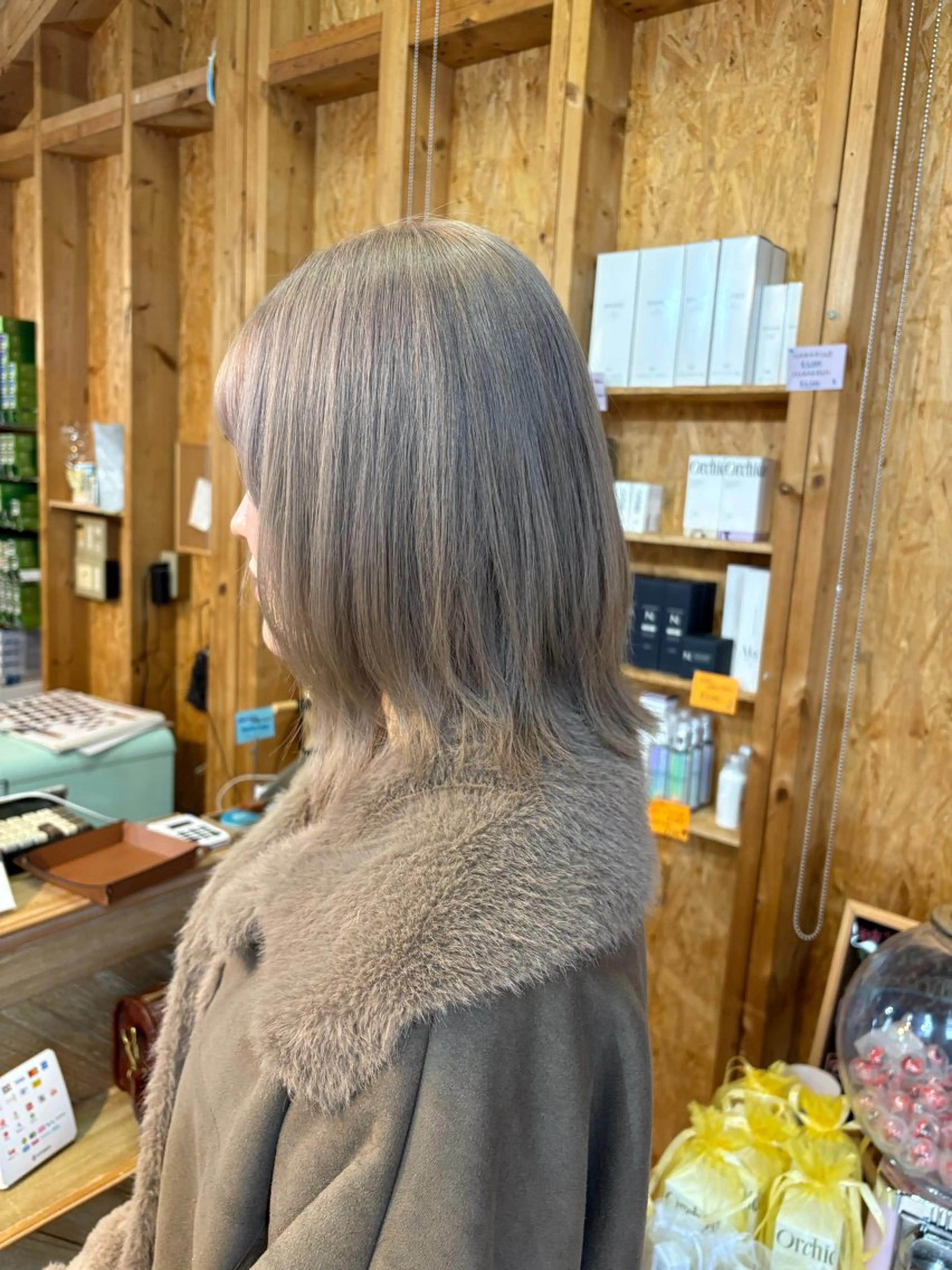 カラー ヘアカラー まろみ暖色×ボブ ×chia🕯のヘアスタイル