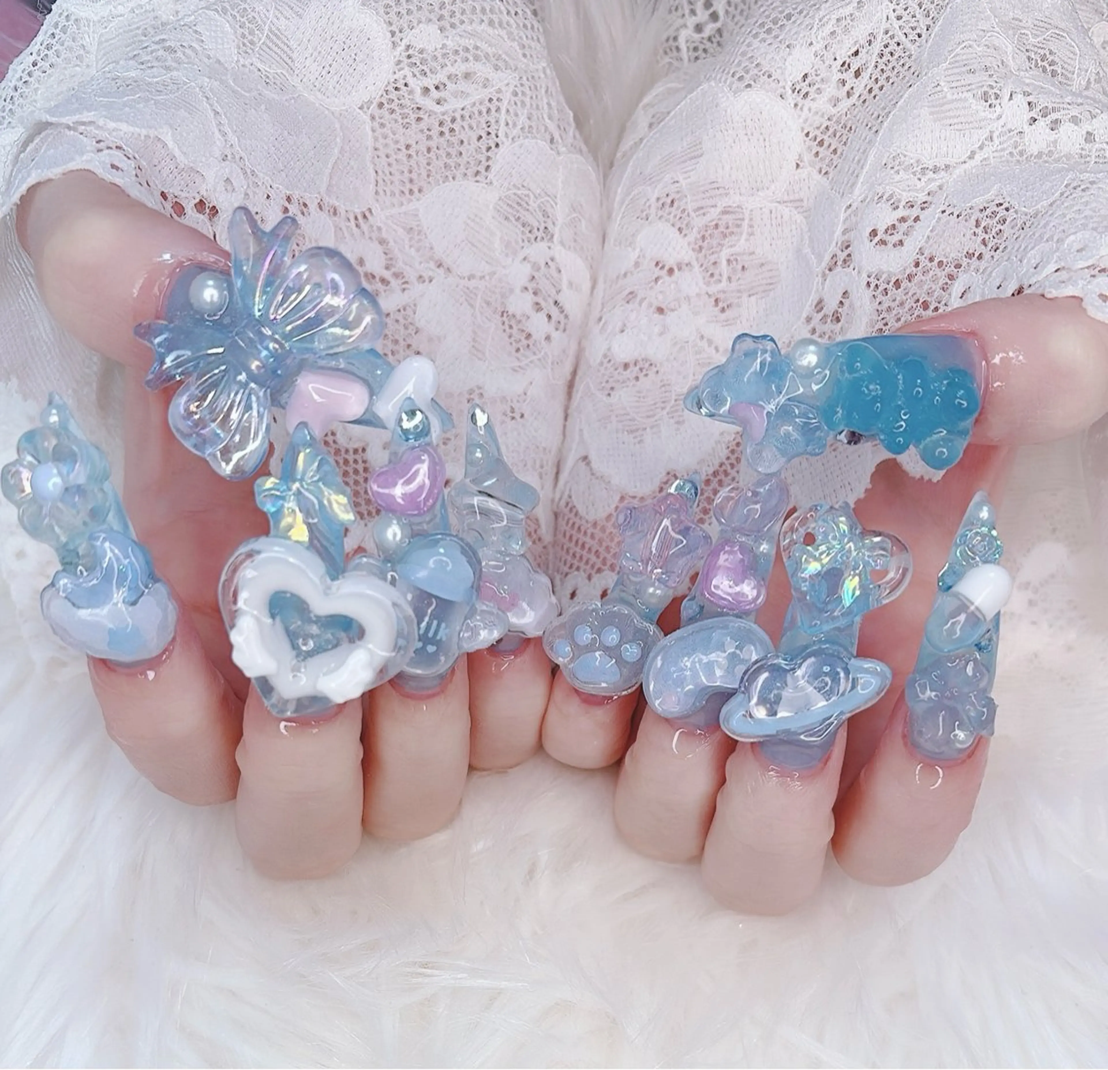 ネイル フレンチネイル ガーリー ロングネイル ハンドネイル ハンドケア mini nailのネイルデザイン
