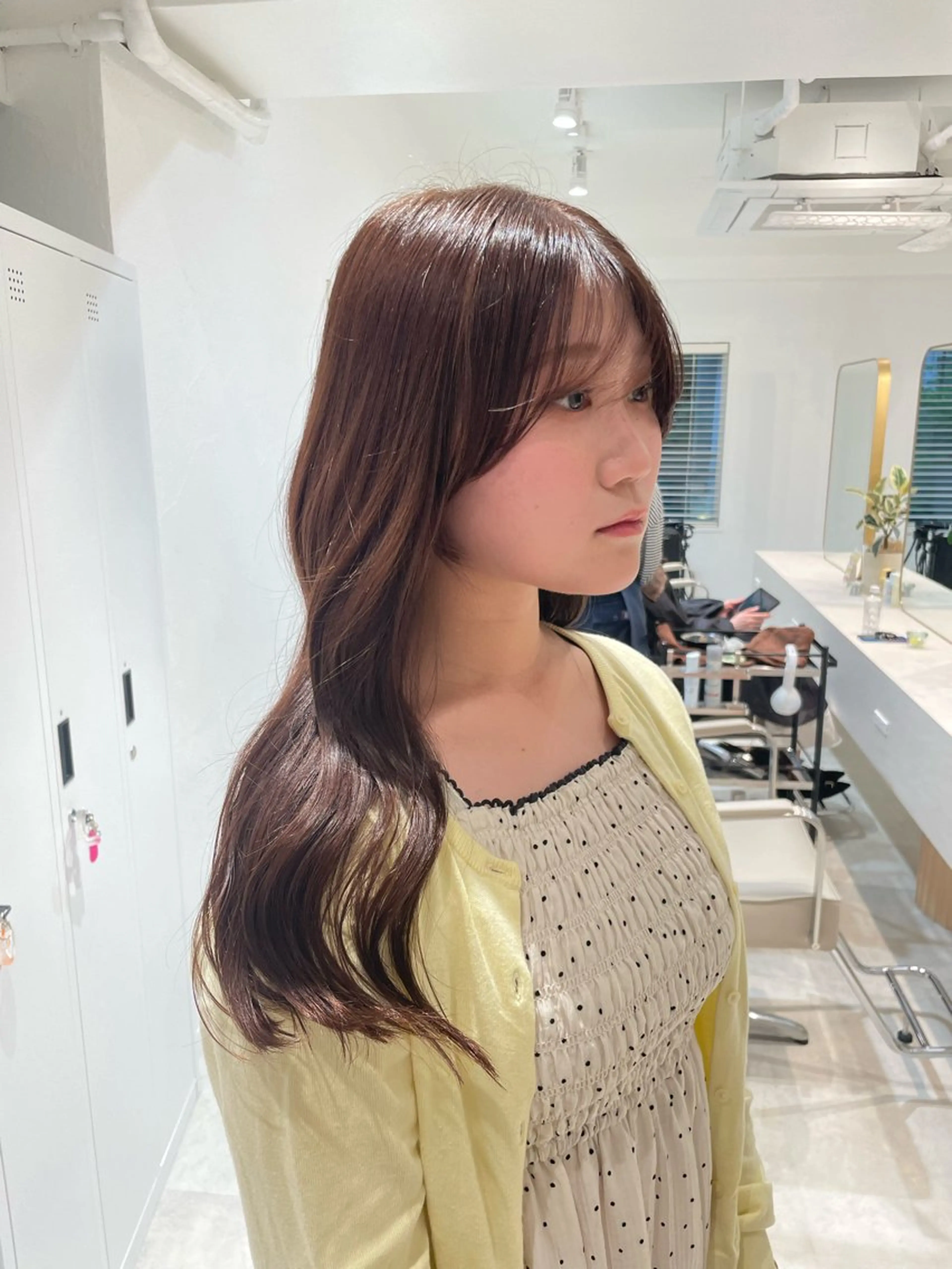 ロング BRIGHT所属・🤍恵比寿/透明感/ 小顔カット🤍アズサのヘアスタイル