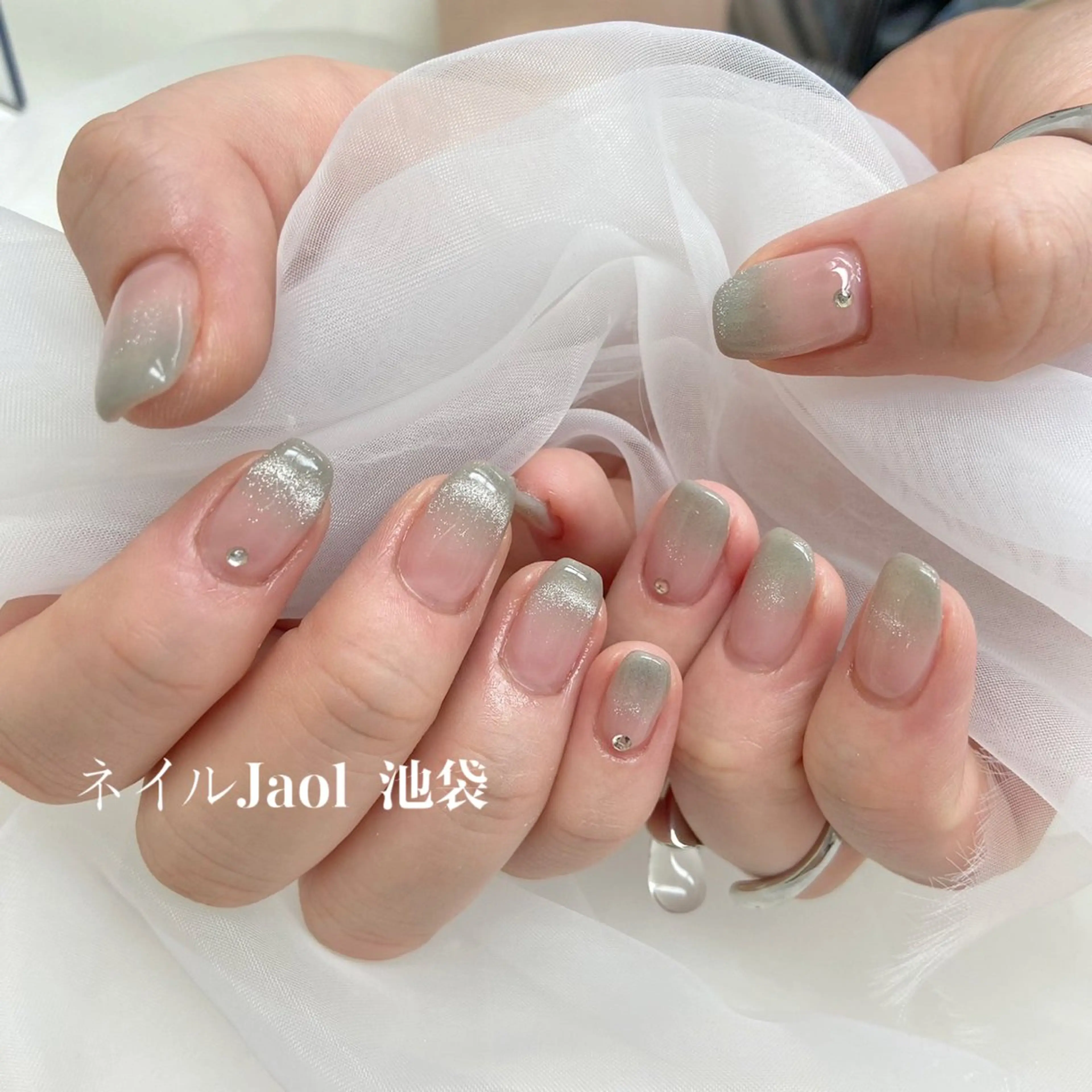 ミディアム ハンドネイル nail jaol池袋店所属・ネイルJaol 池袋のネイルデザイン