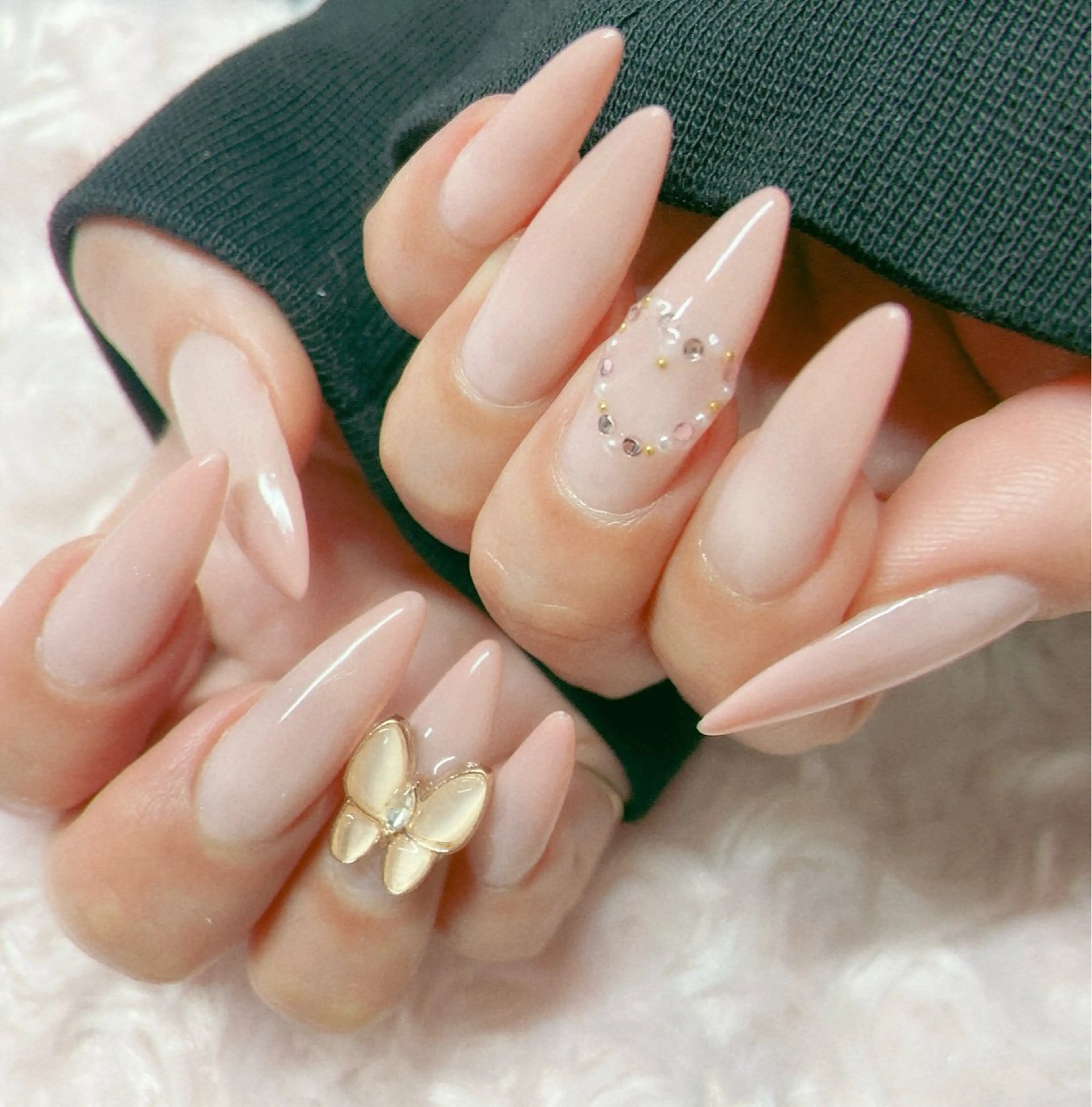 ネイル 長さ出し グラデーション ハート ピンク スカルプネイル ハンドネイル 前田 りかのネイルデザイン