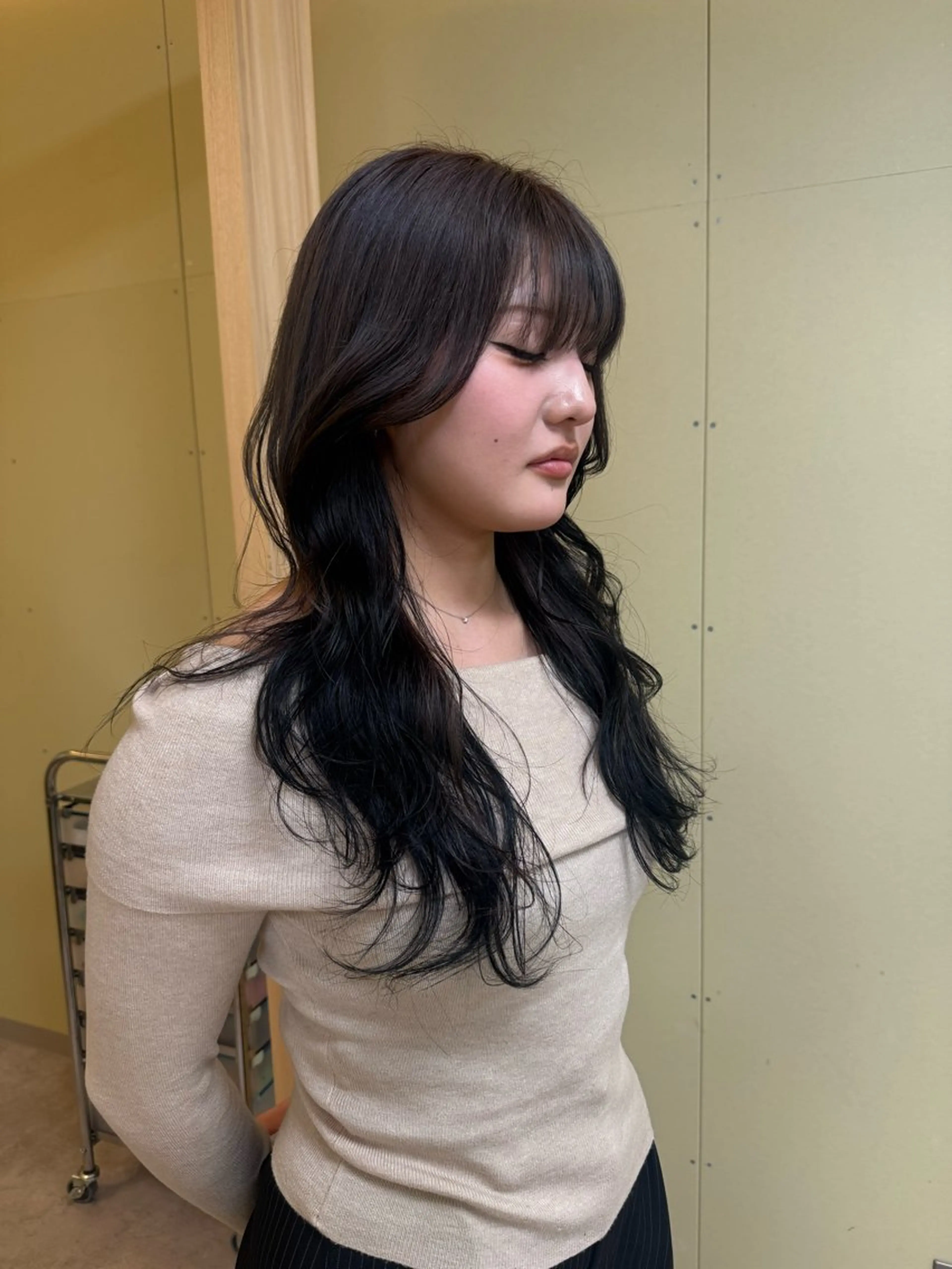 ミディアム カラー カット ヘアカラー トリートメント 伶風/ボブ/ ハッシュカットのヘアスタイル