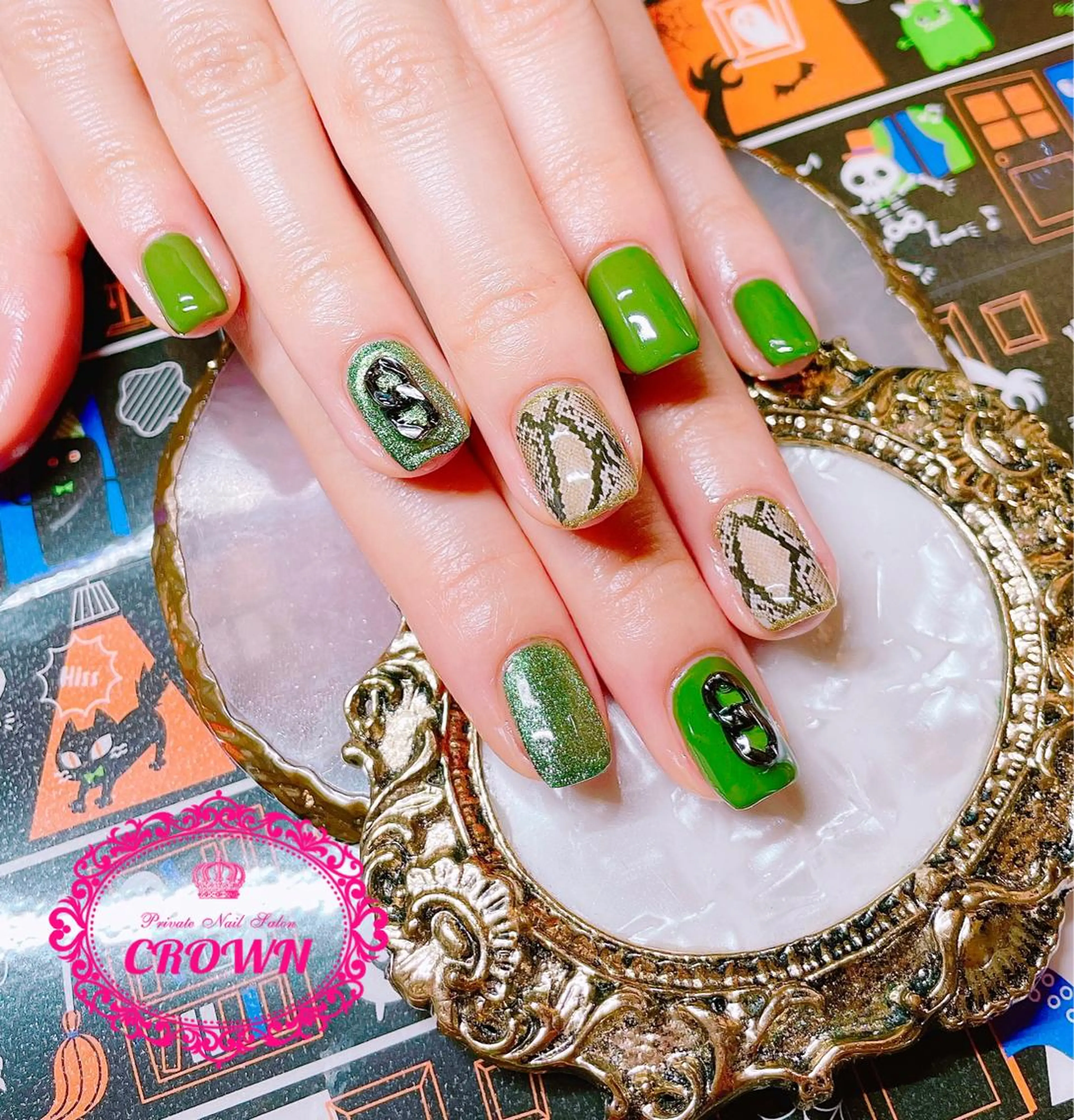 ネイル ハンドネイル CROWN プライベートサロンのネイルデザイン