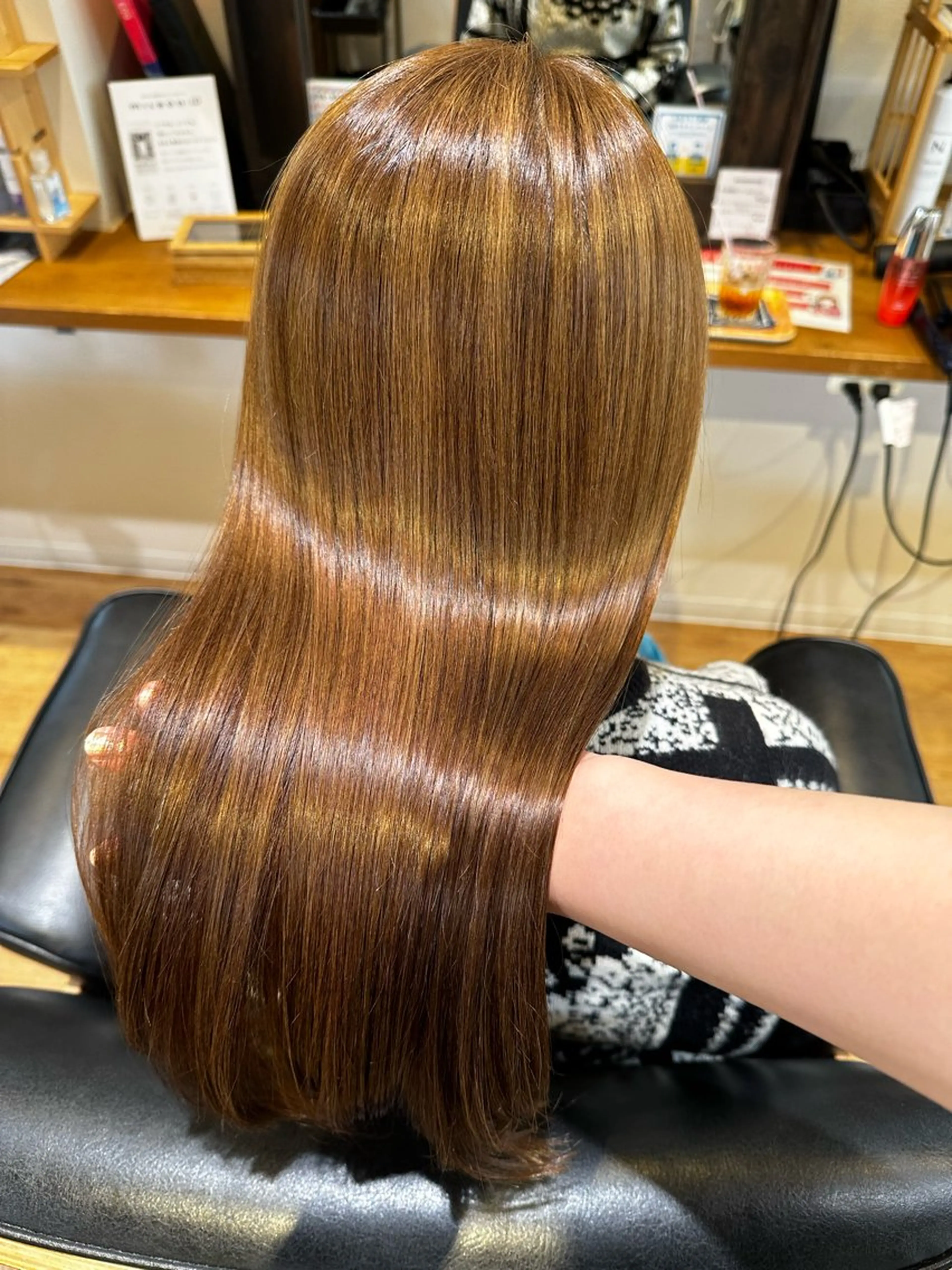 ロング カラー Lantana 未南海のヘアスタイル