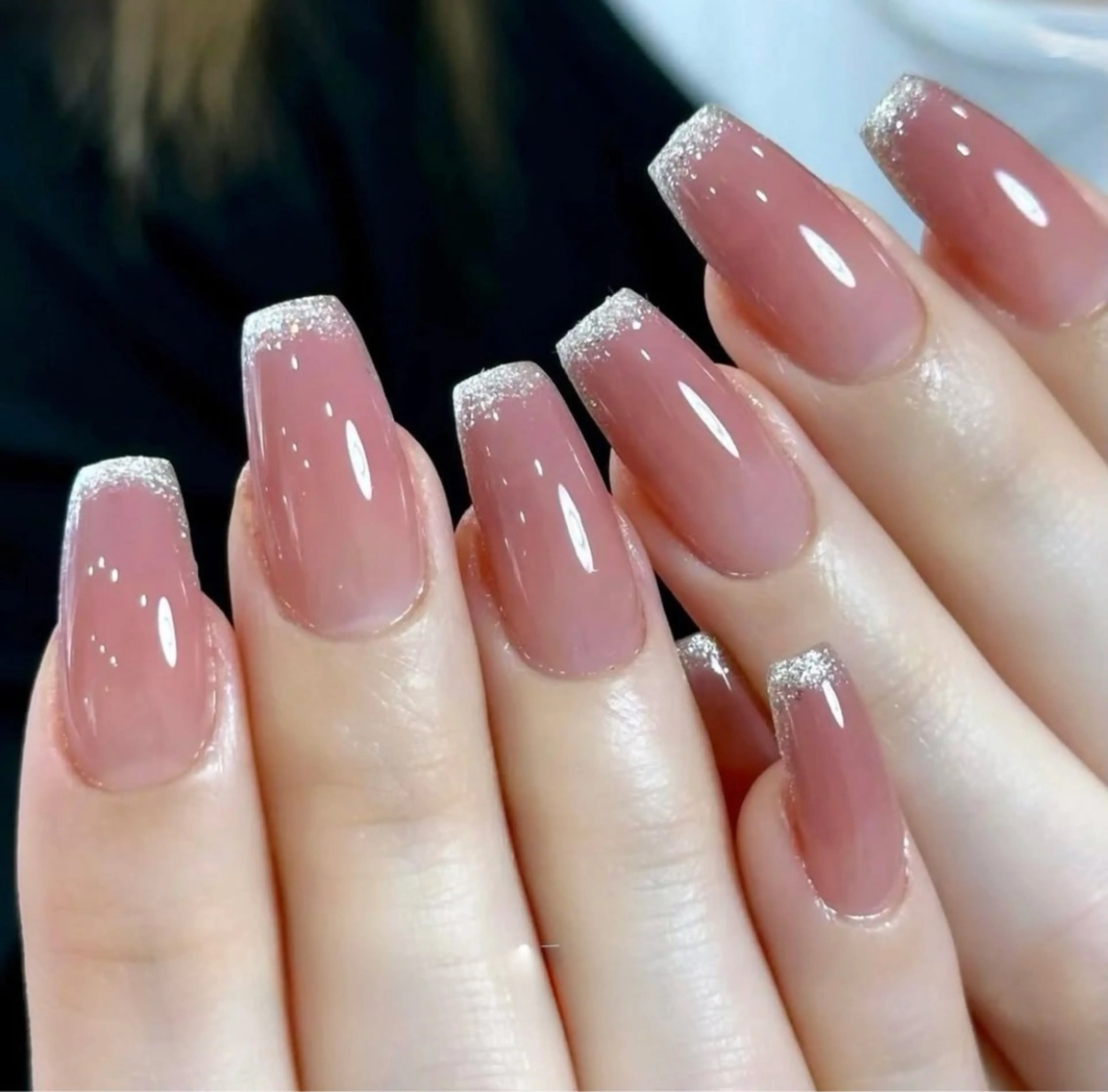 ネイル フレンチネイル ジェルネイル ガラスフレンチ キラキラネイル パラジェル ハンドネイル Queeens nailのネイルデザイン
