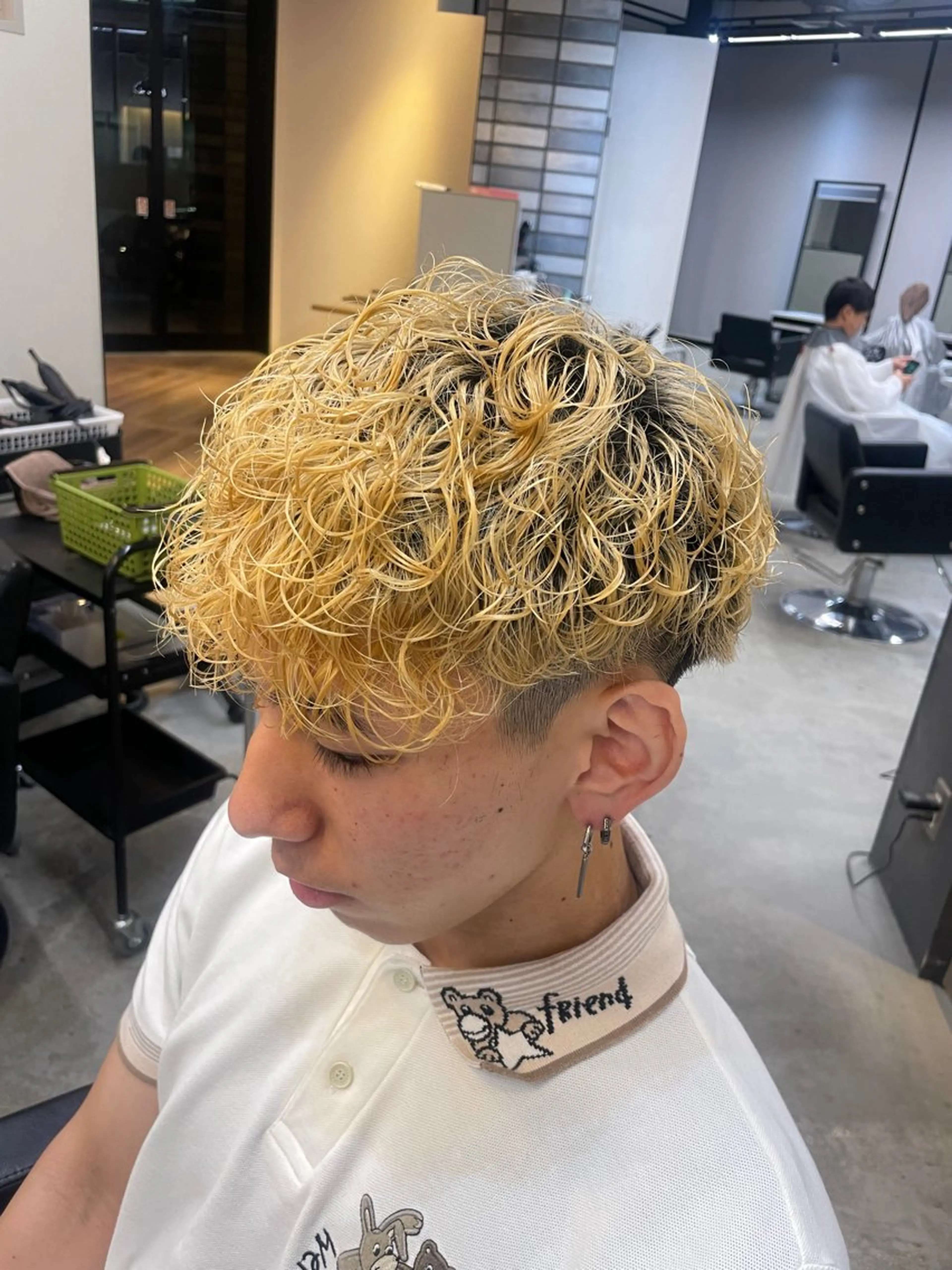 【ブリーチしてるけどパーマ掛けたい人】カット＋ケアパーマ✂️ブリーチ2回以内のみ‼️【メンズ限定】の写真