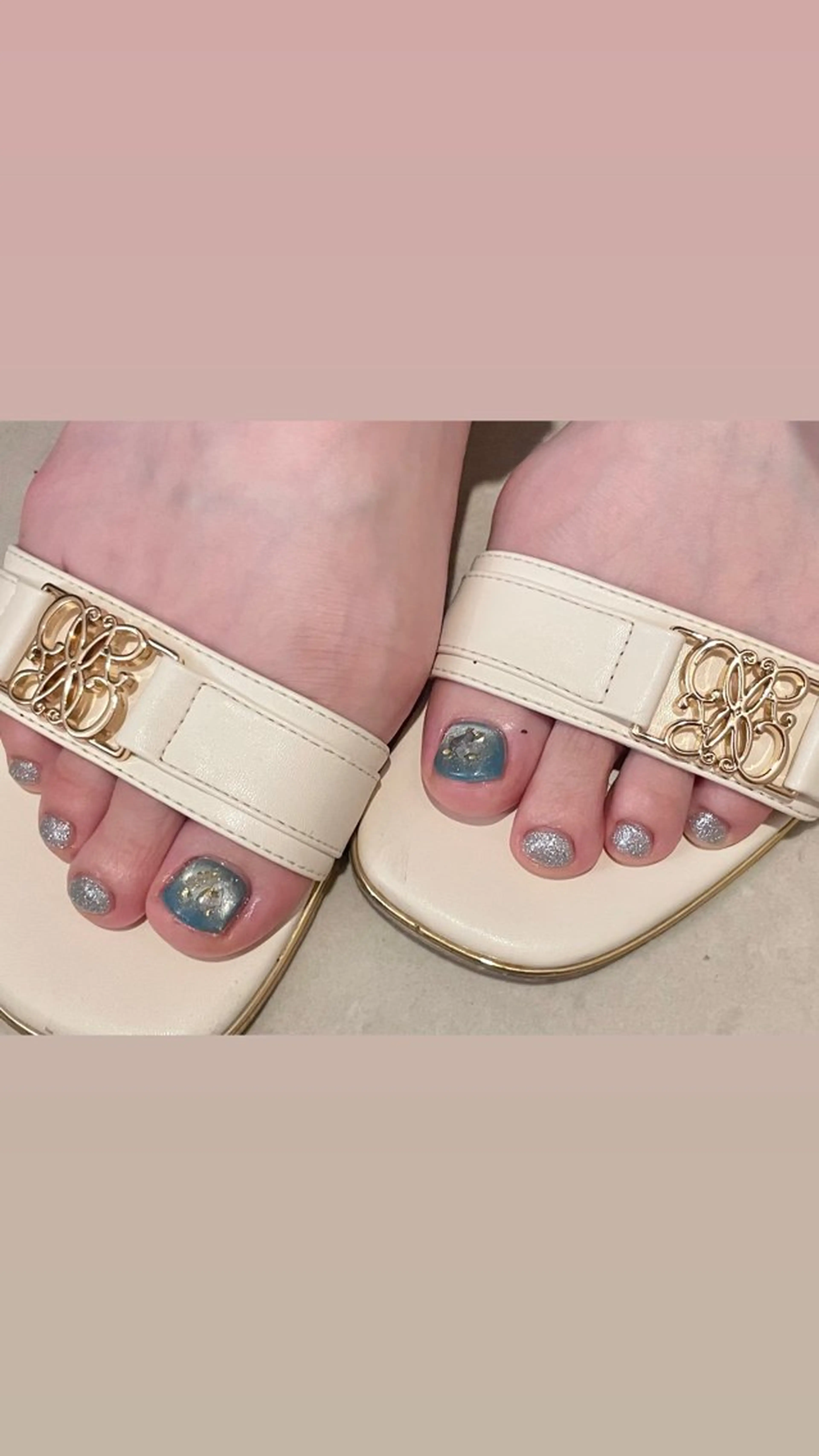 フットネイル total beauty TLIENGLE［ﾄﾘｱﾝｸﾞﾙ］所属・tliengle ［ﾄﾘｱﾝｸﾞﾙ］のネイルデザイン