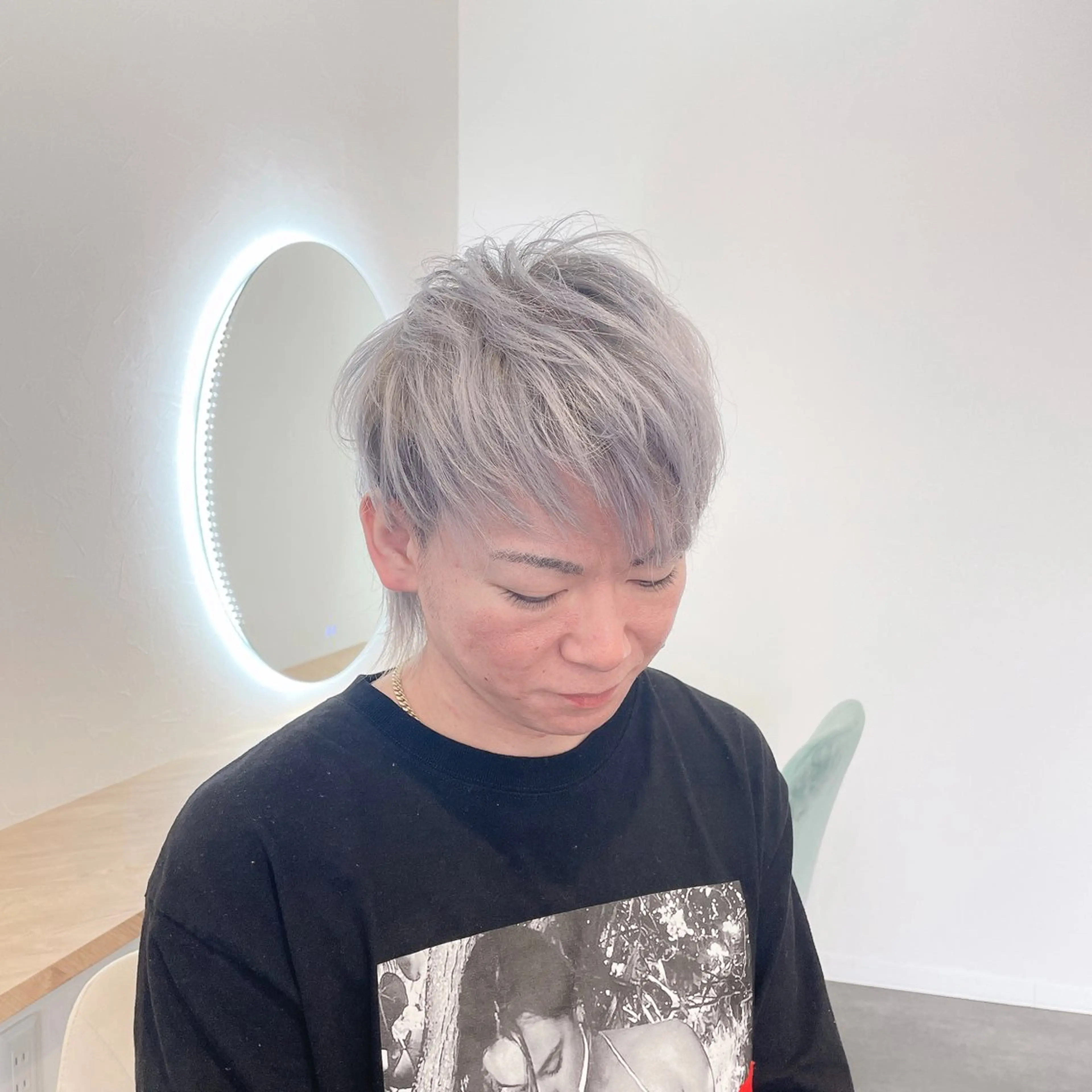 ショート カラー メンズ メンズバレイヤージュ メンズブリーチ メンズハイライト メンズハイトーン メンズインナーカラー デザインカラー 髪質改善Lilithのその他イメージ