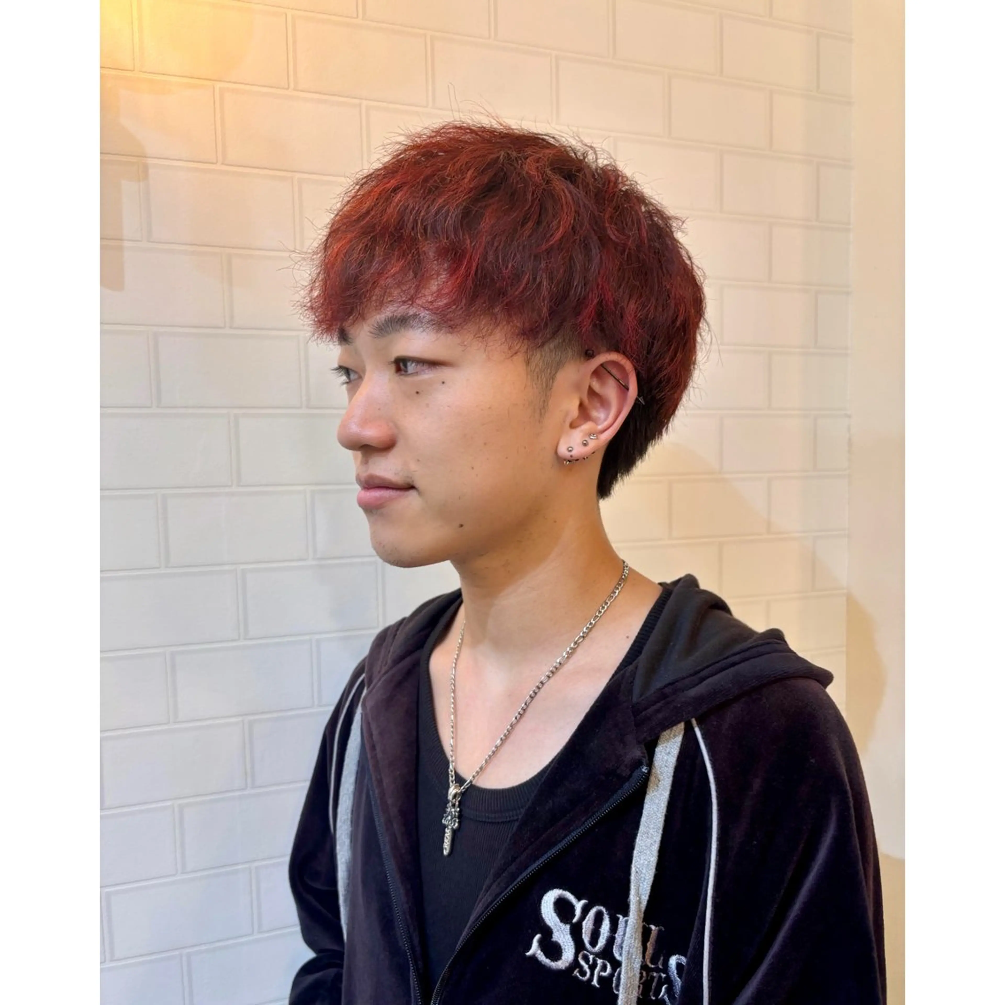 カラー メンズ メンズハイライト ハイライトカラー レッドカラー 柏木 千響️🫧 似合わせカット🫧のヘアスタイル