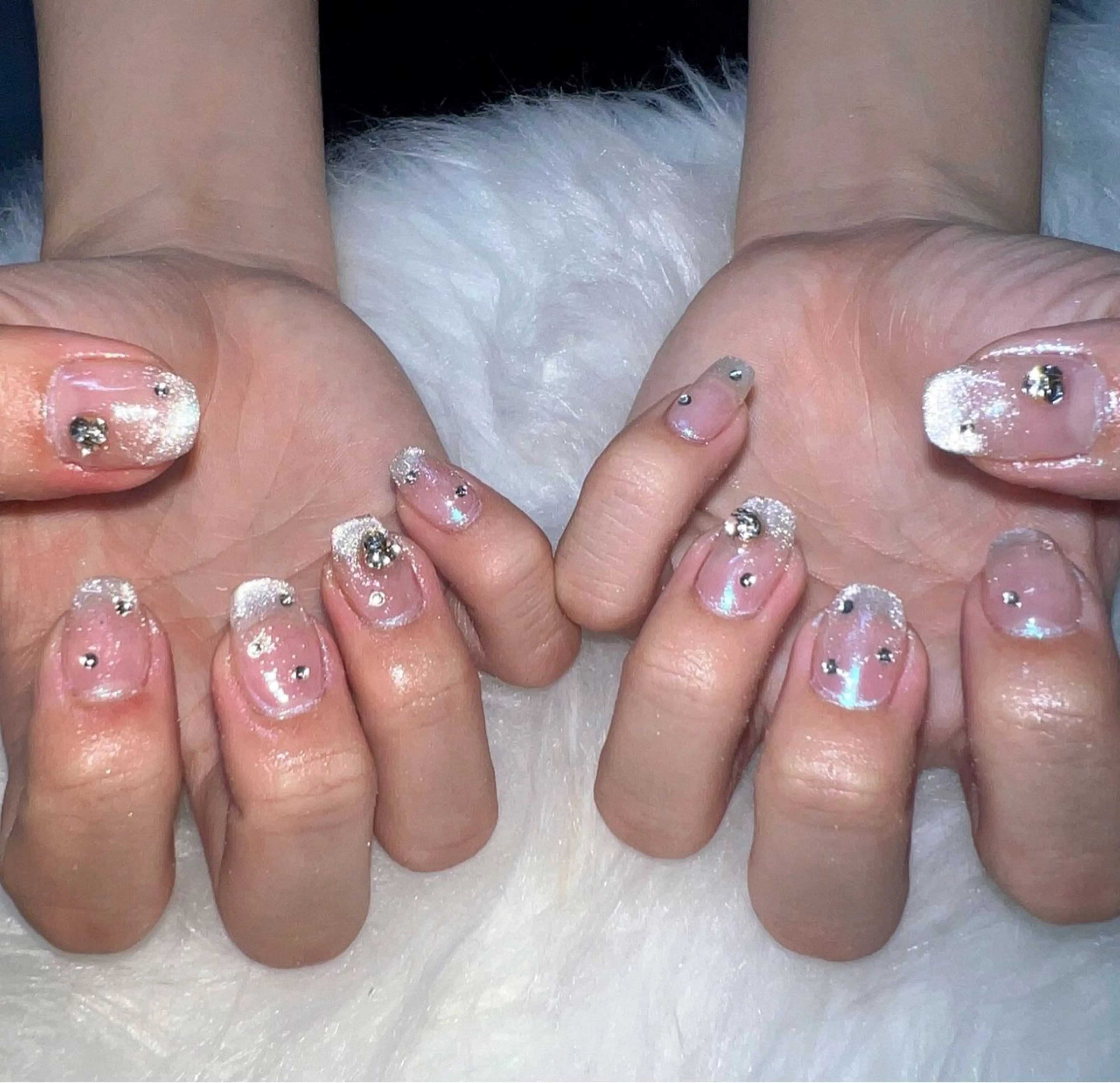 ミディアム ハンドネイル mao .のネイルデザイン