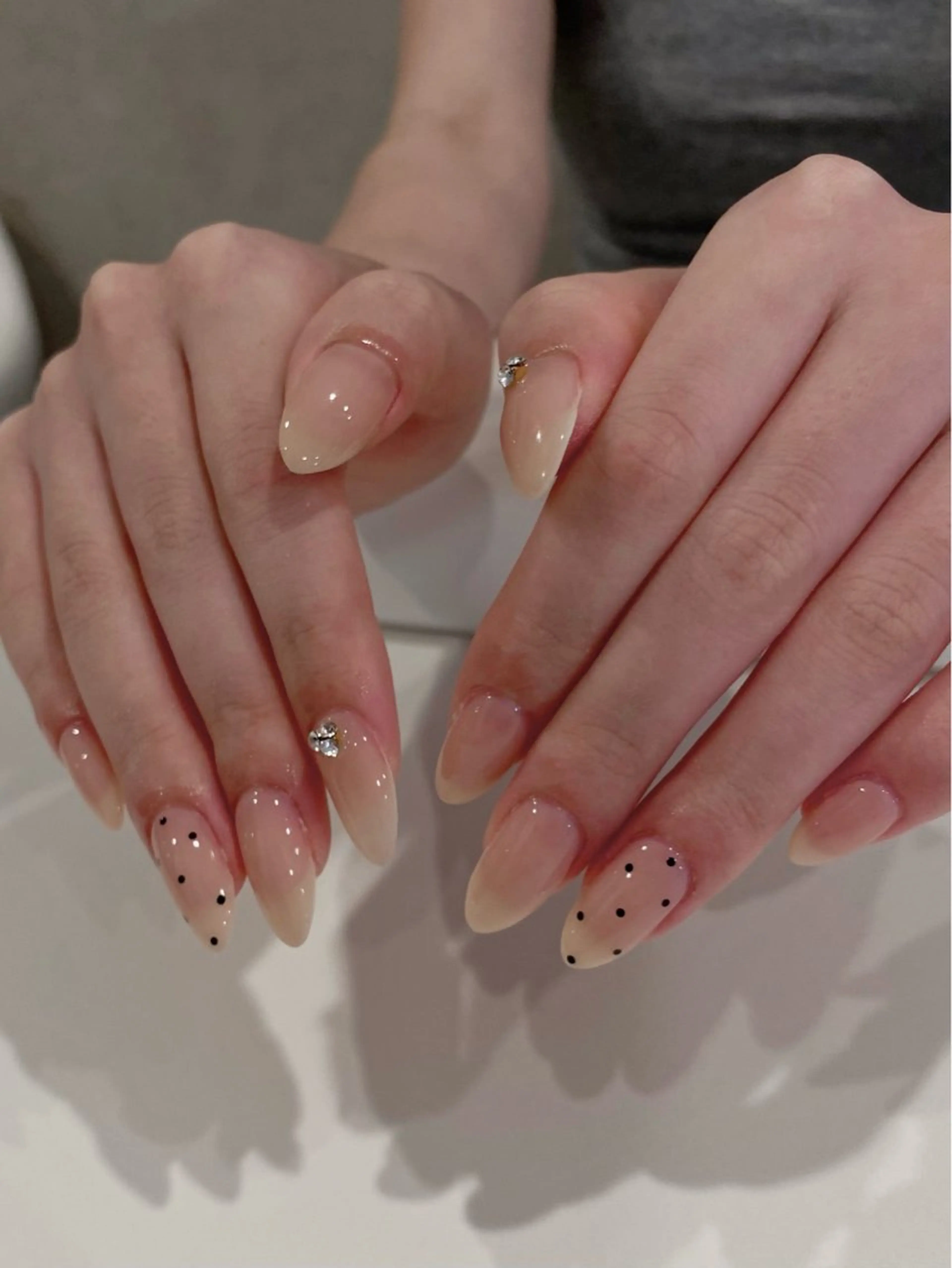 ネイル シンプルネイル ハンドネイル nailist Mikiのネイルデザイン