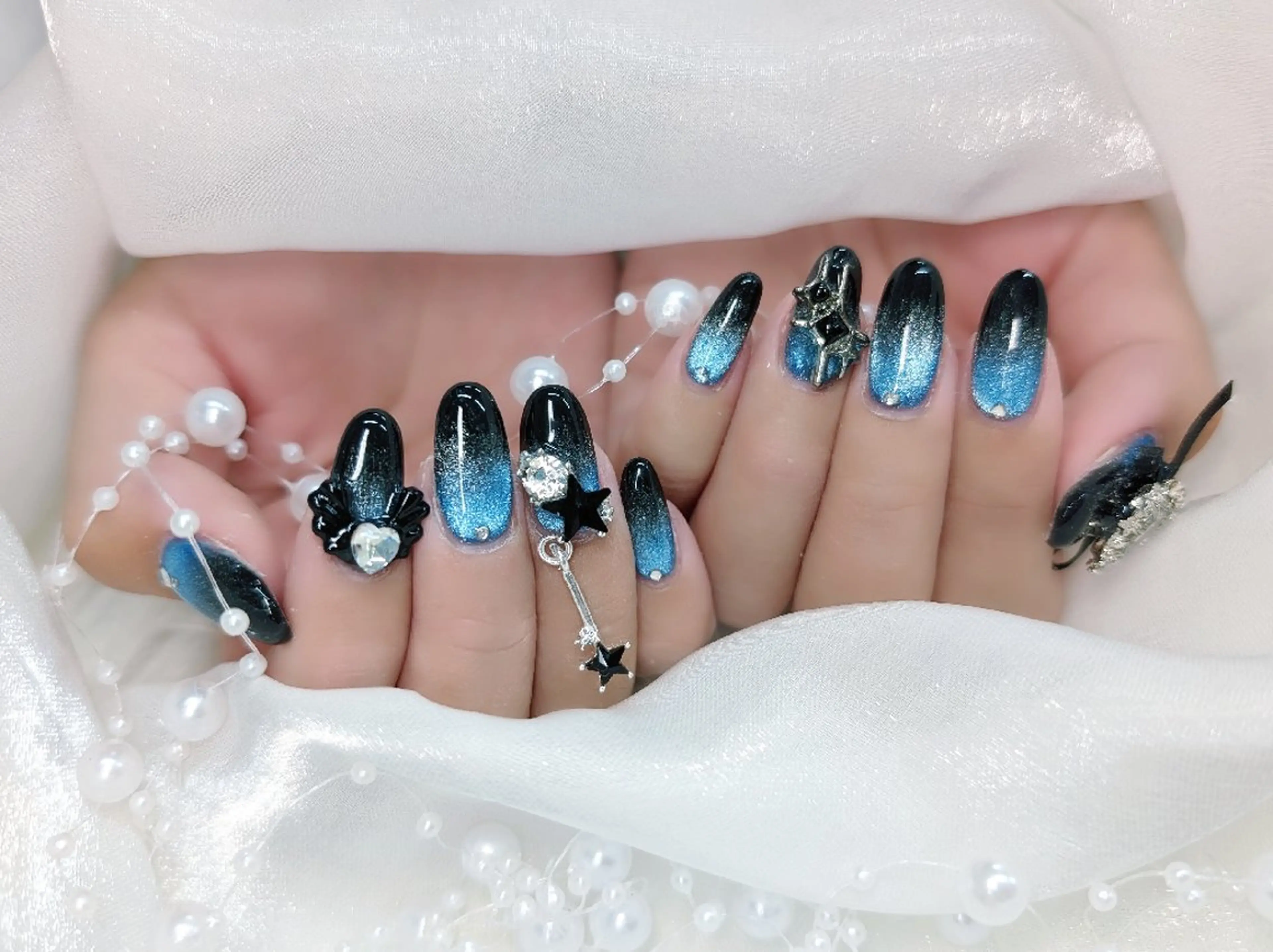 ネイル チークネイル 長さ出し フラッシュネイル フレンチネイル ジェルネイル Chouette Nailのネイルデザイン