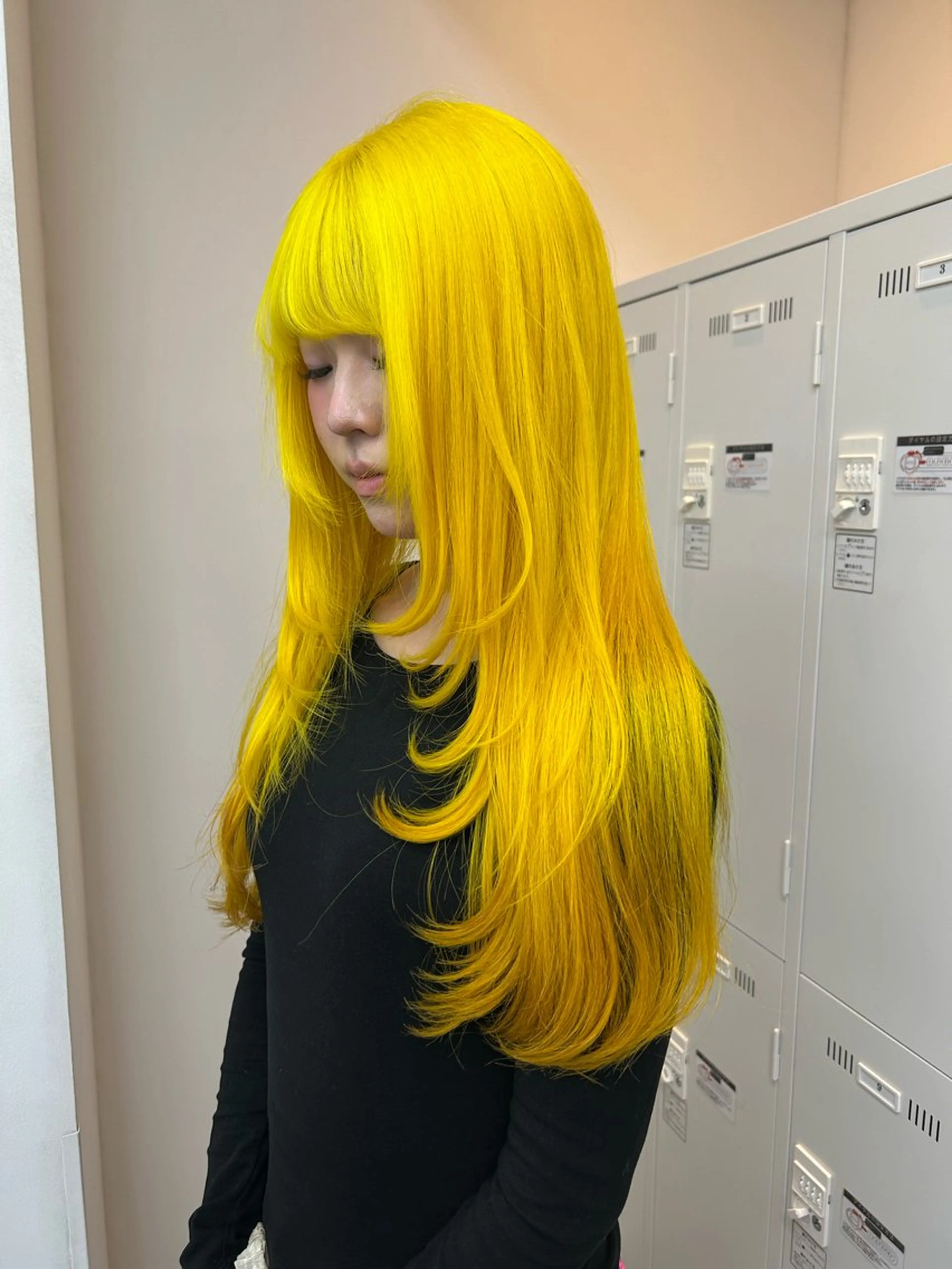 ロング ヘアカラー トリートメント L STUDIO所属・ハイトーン/ブリーチ 🧁soraのヘアスタイル