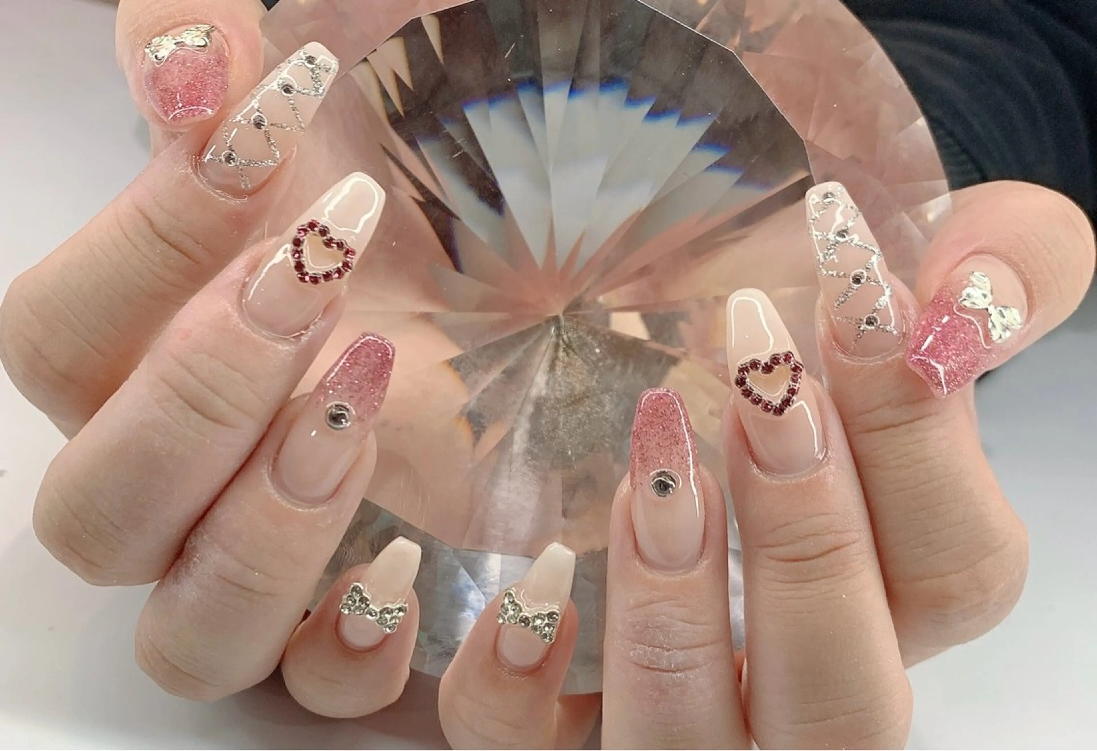 ネイル LoaChaton kaeのネイルデザイン