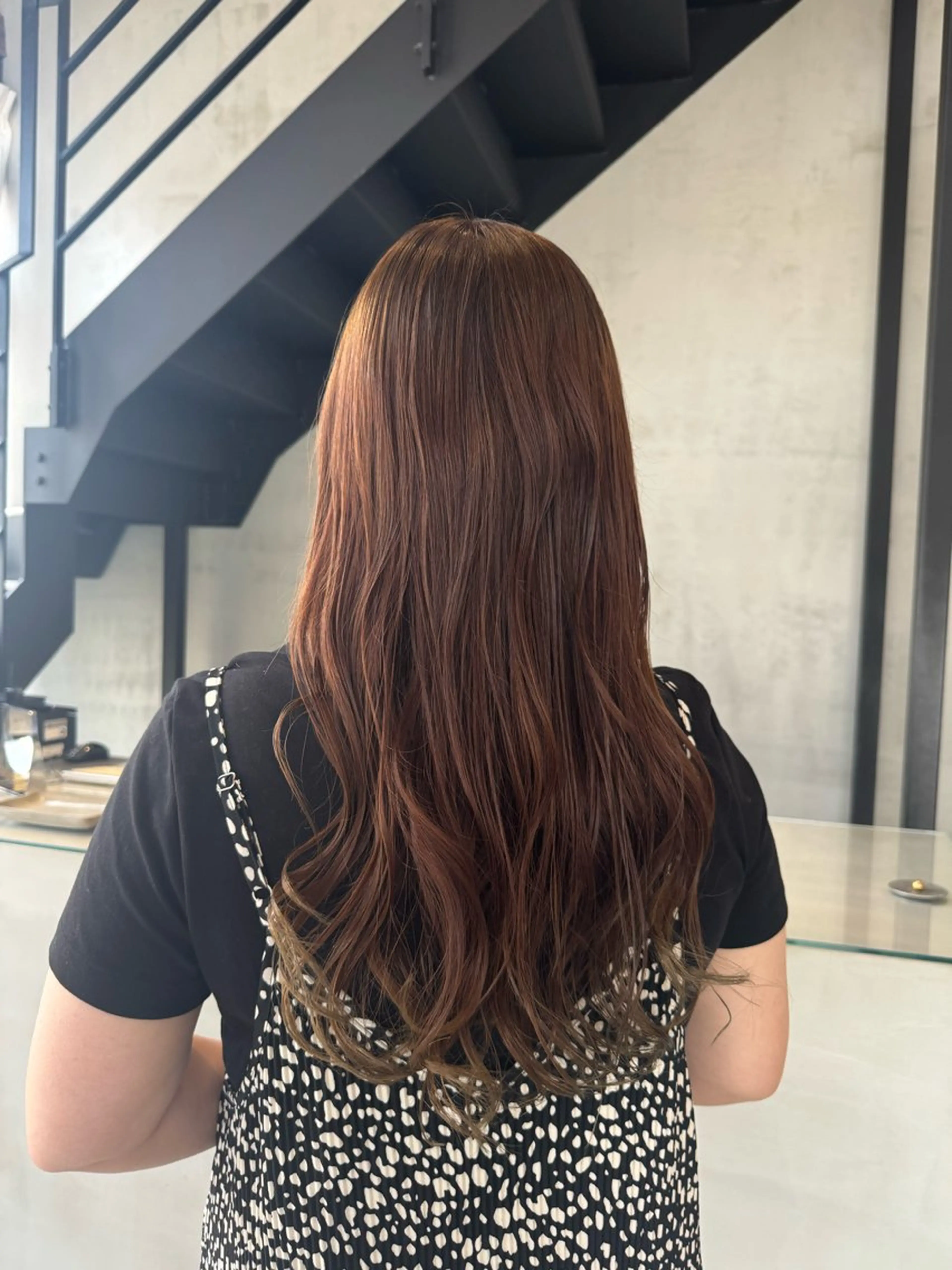 カラー kage Nanamiのヘアスタイル