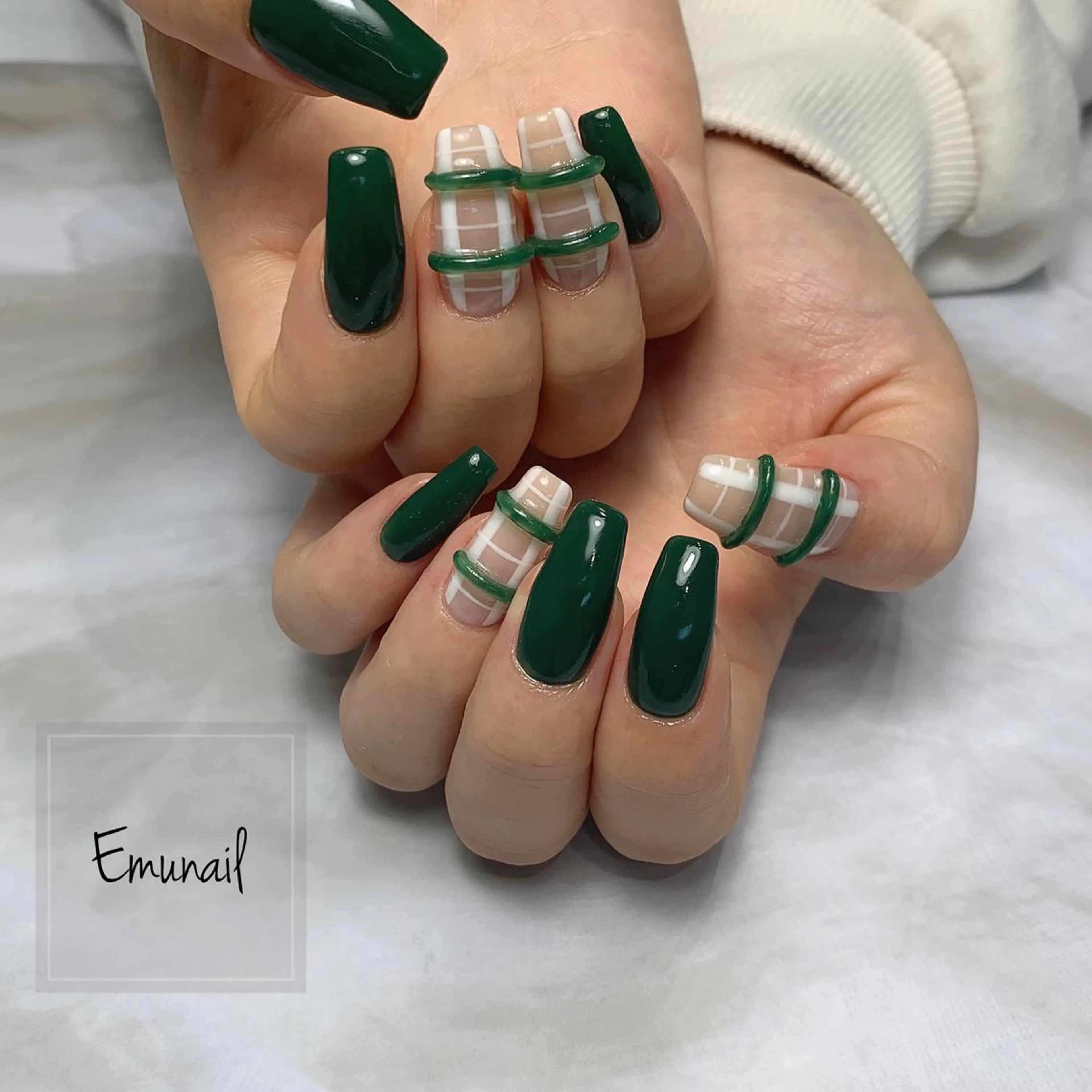 ネイル Emu Nailのネイルデザイン
