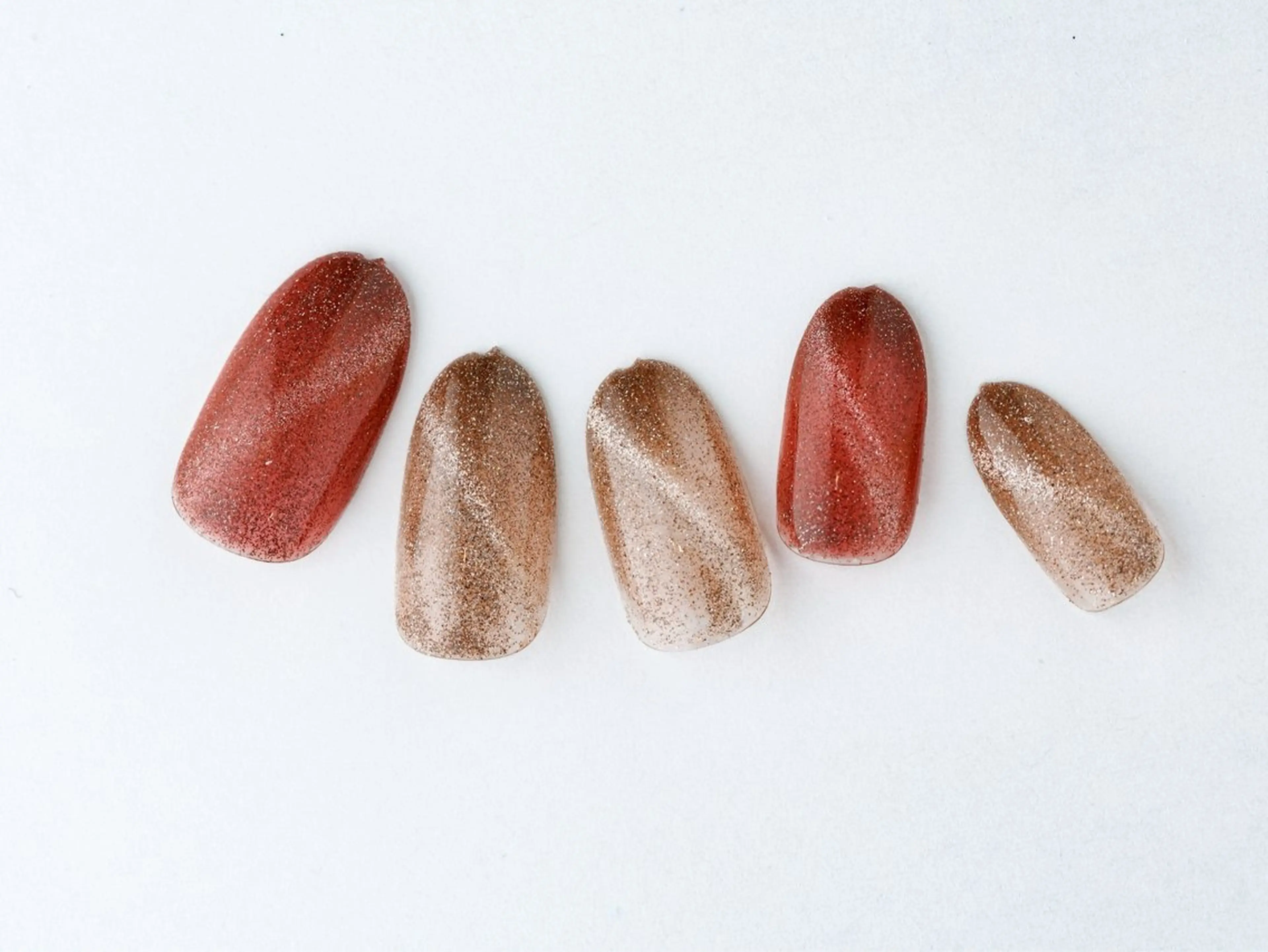 ネイル 💗🪽Tiary Nail🪽💗のネイルデザイン