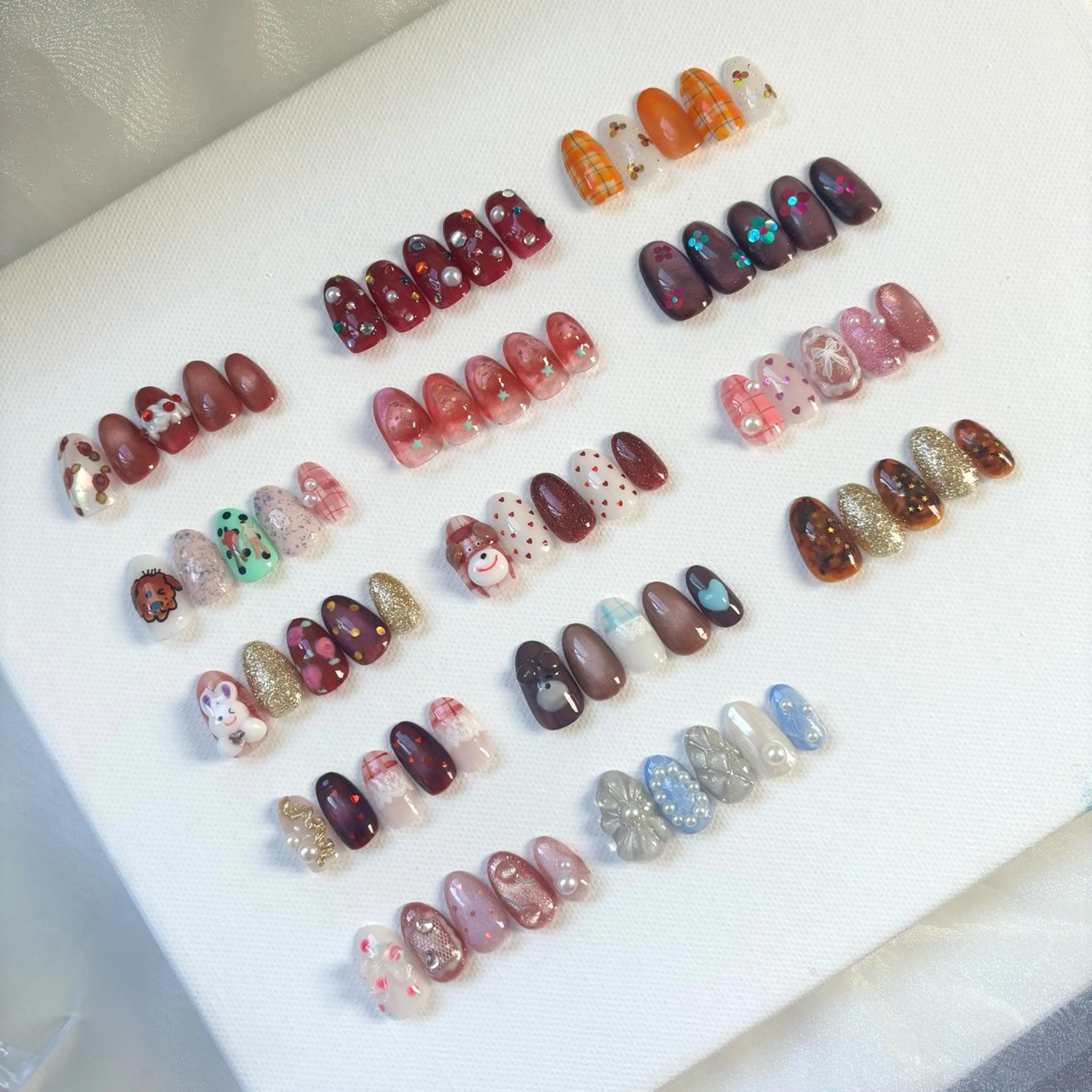 ネイル アートネイル ぽっぷん satomiのネイルデザイン