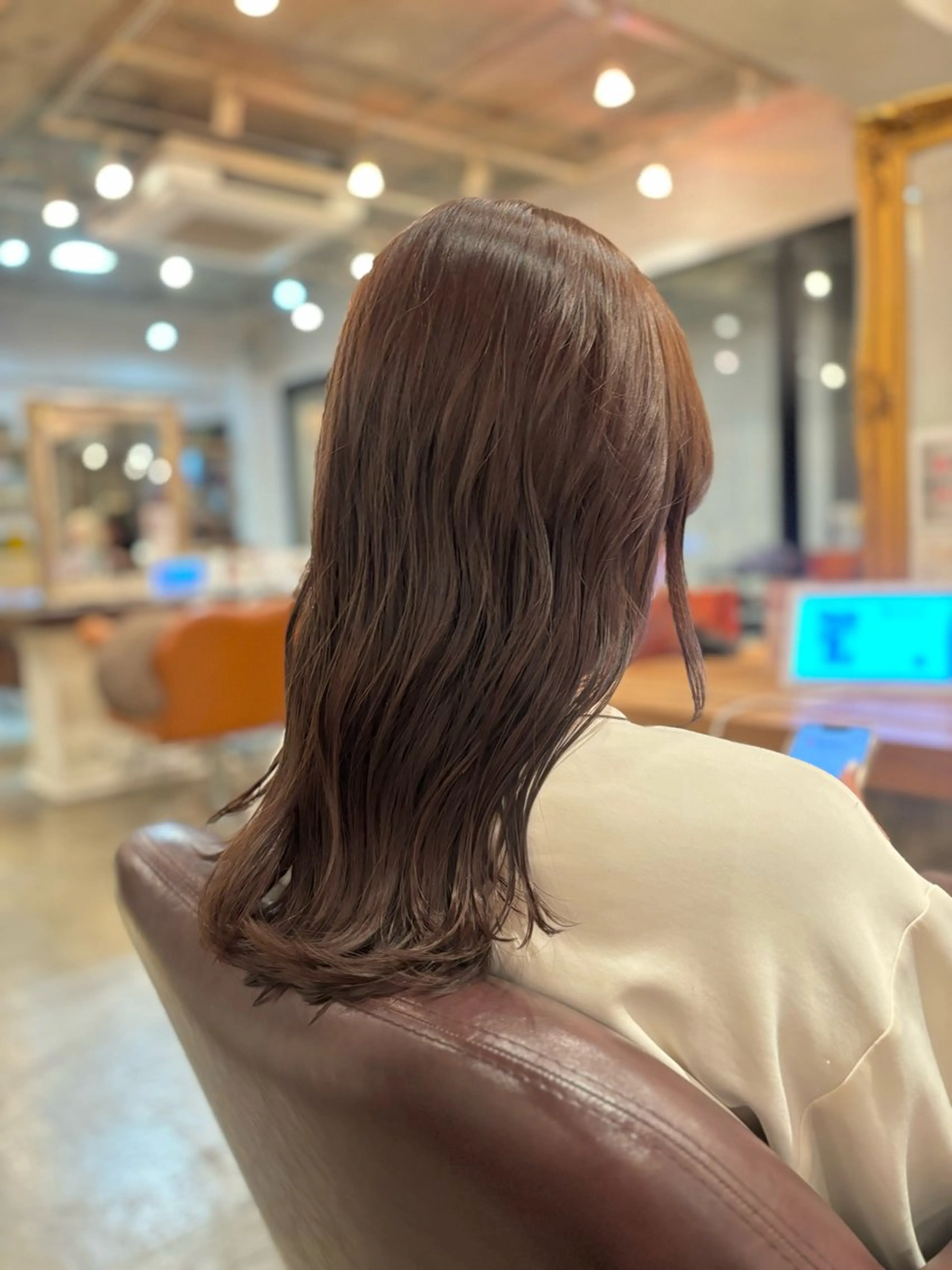 カラー ベージュカラー ラテベージュ 髪質改善カラー ブラウン🤎YUMEのヘアスタイル