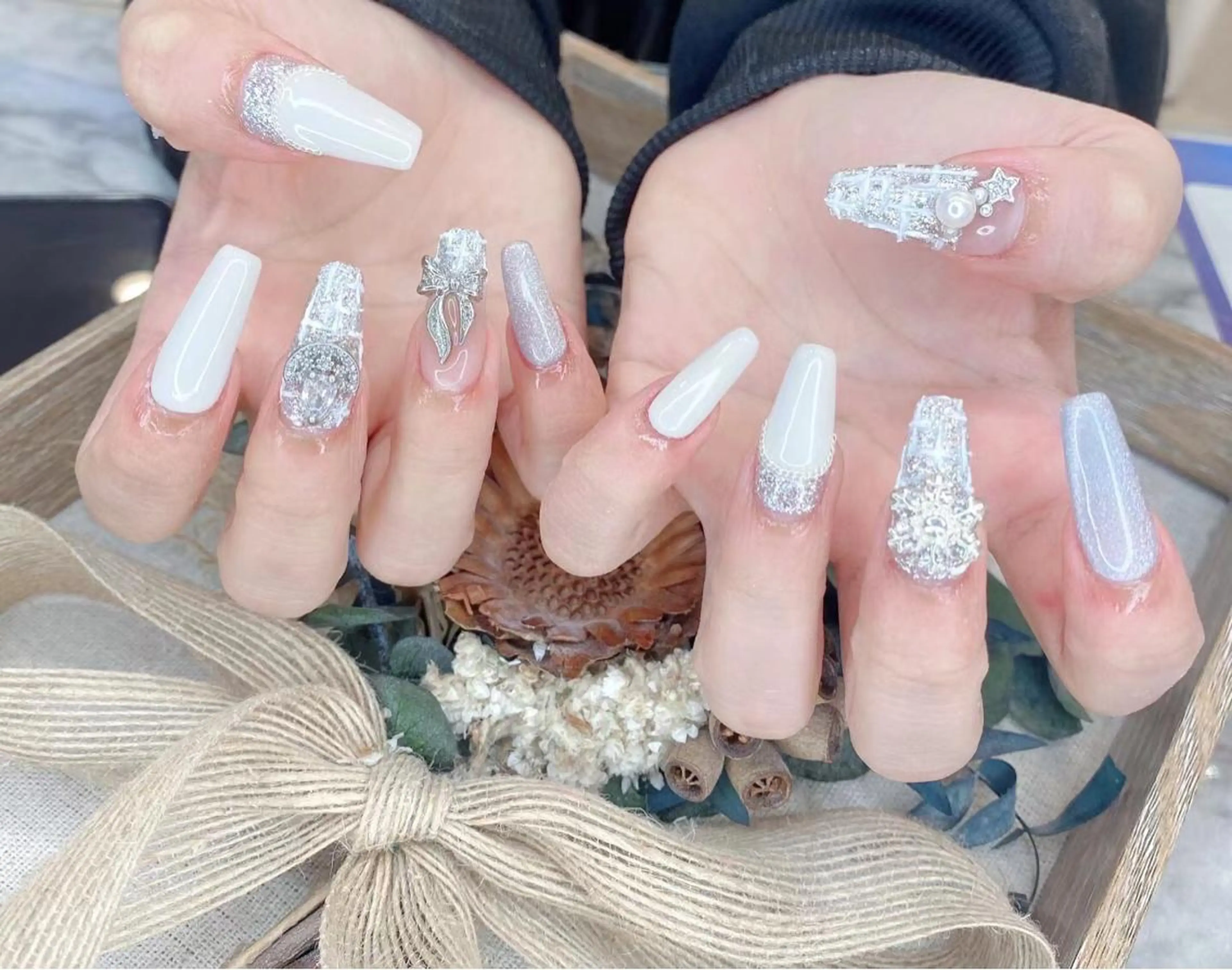 ネイル キラキラネイル babarla Nailのネイルデザイン