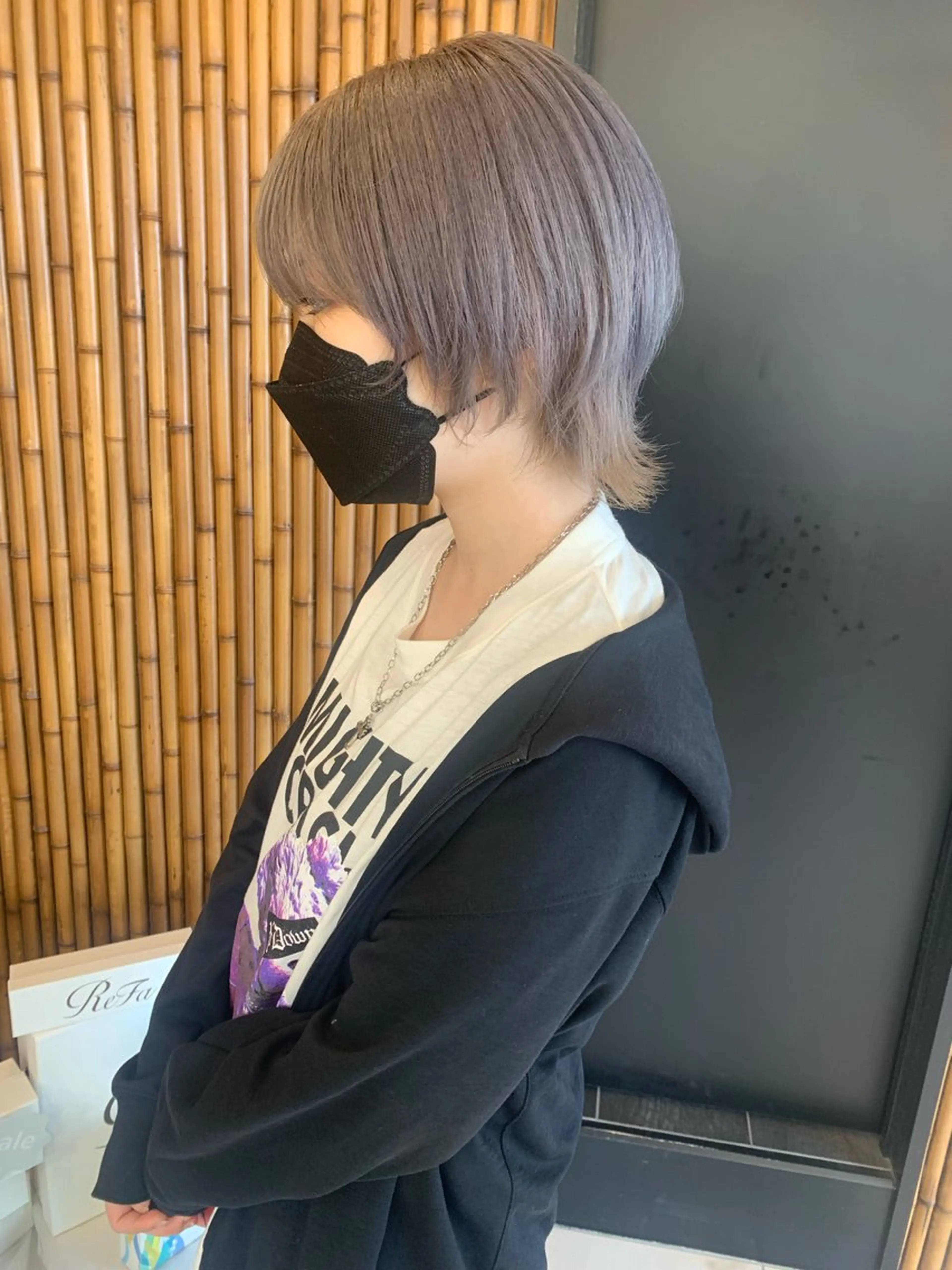 ミディアム カラー ボブレイヤー グレージュ ボブ レイヤーカット ウルフカット カット ヘアカラー トリートメント 山下恋佳/矢場町/ ブリーチ/ショートのヘアスタイル