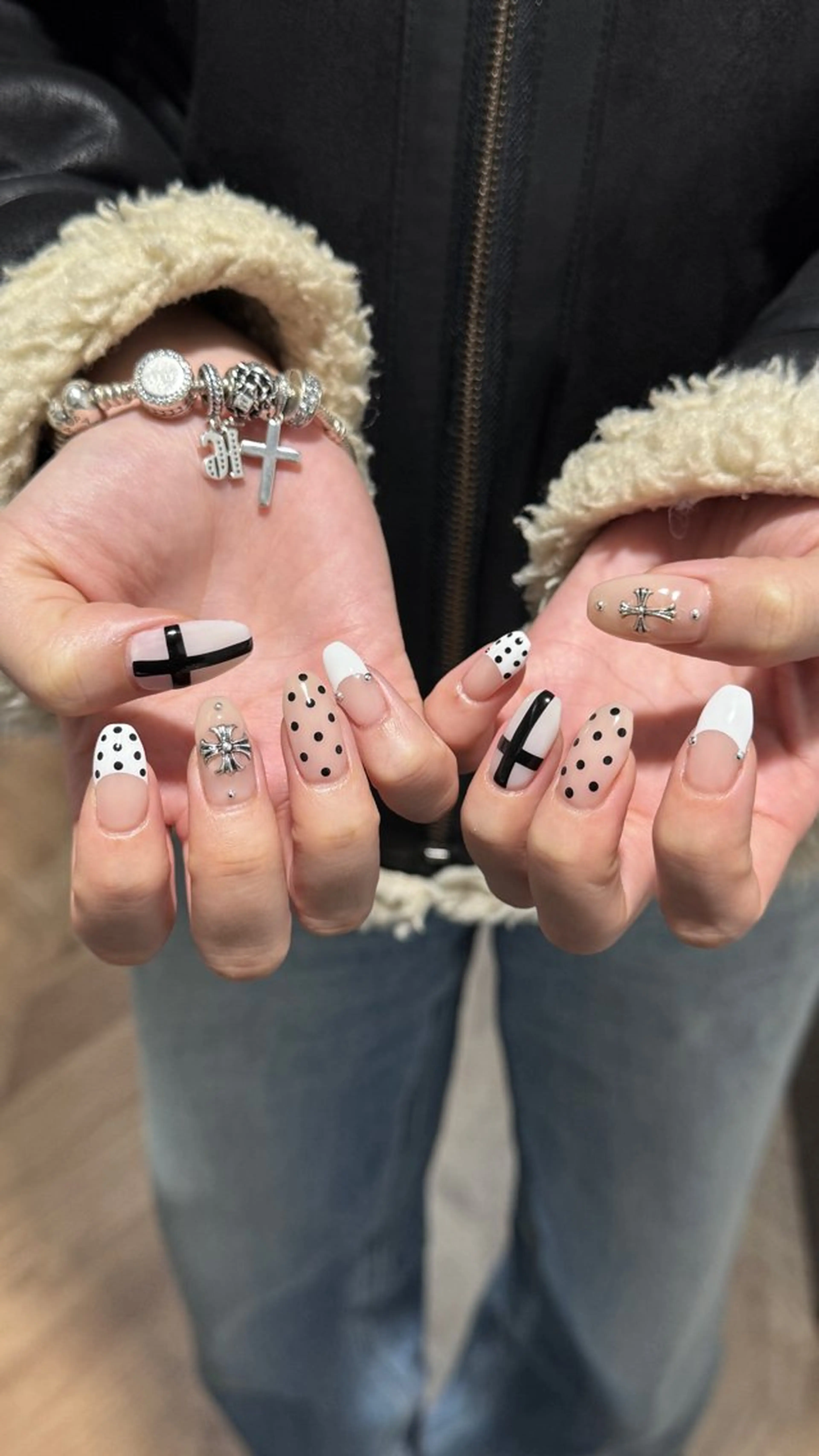 ネイル ハンドネイル One HINATAのネイルデザイン