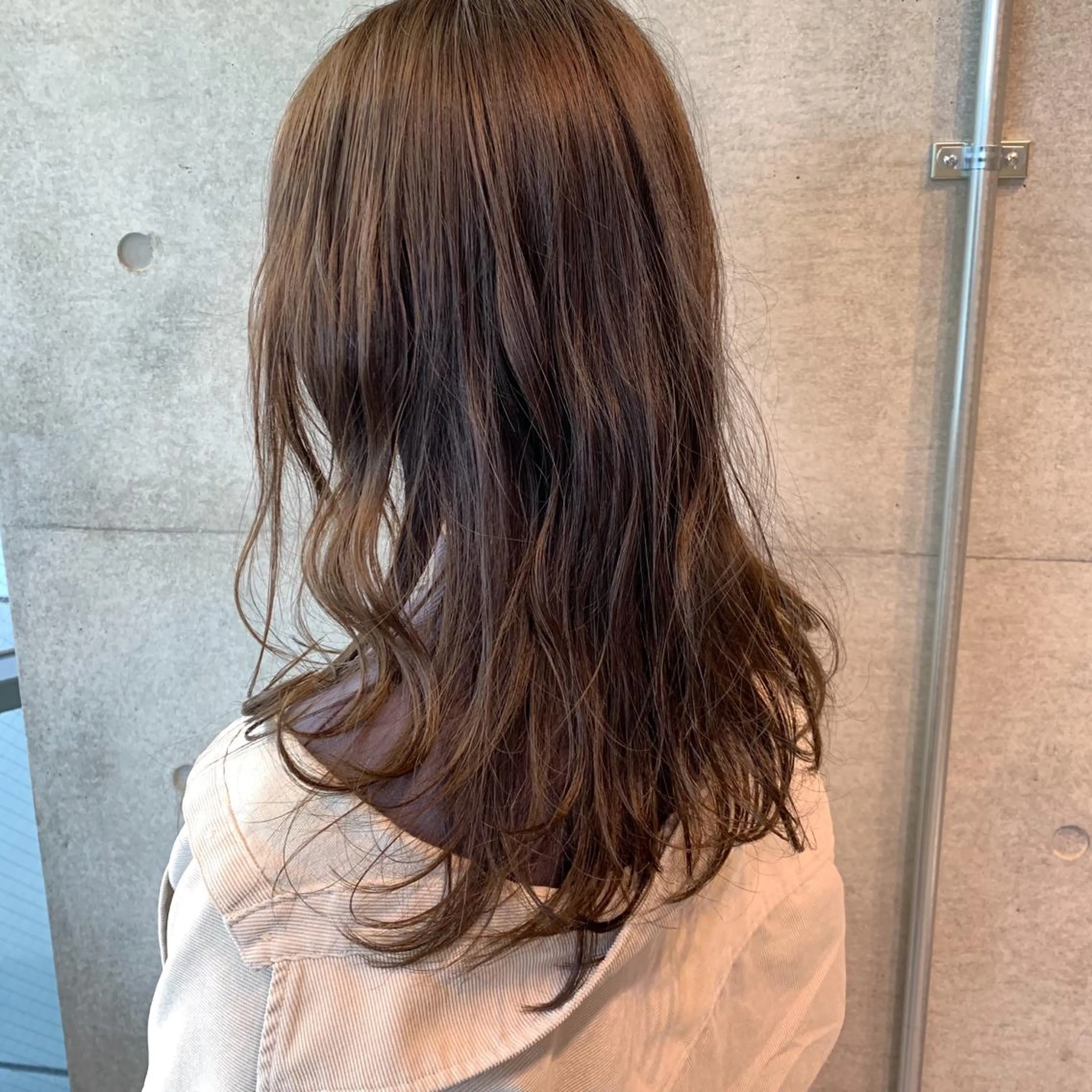 セミロング カット ヘアカラー トリートメント オシャレ髪✔️ 店長オオキアキヒロのヘアスタイル