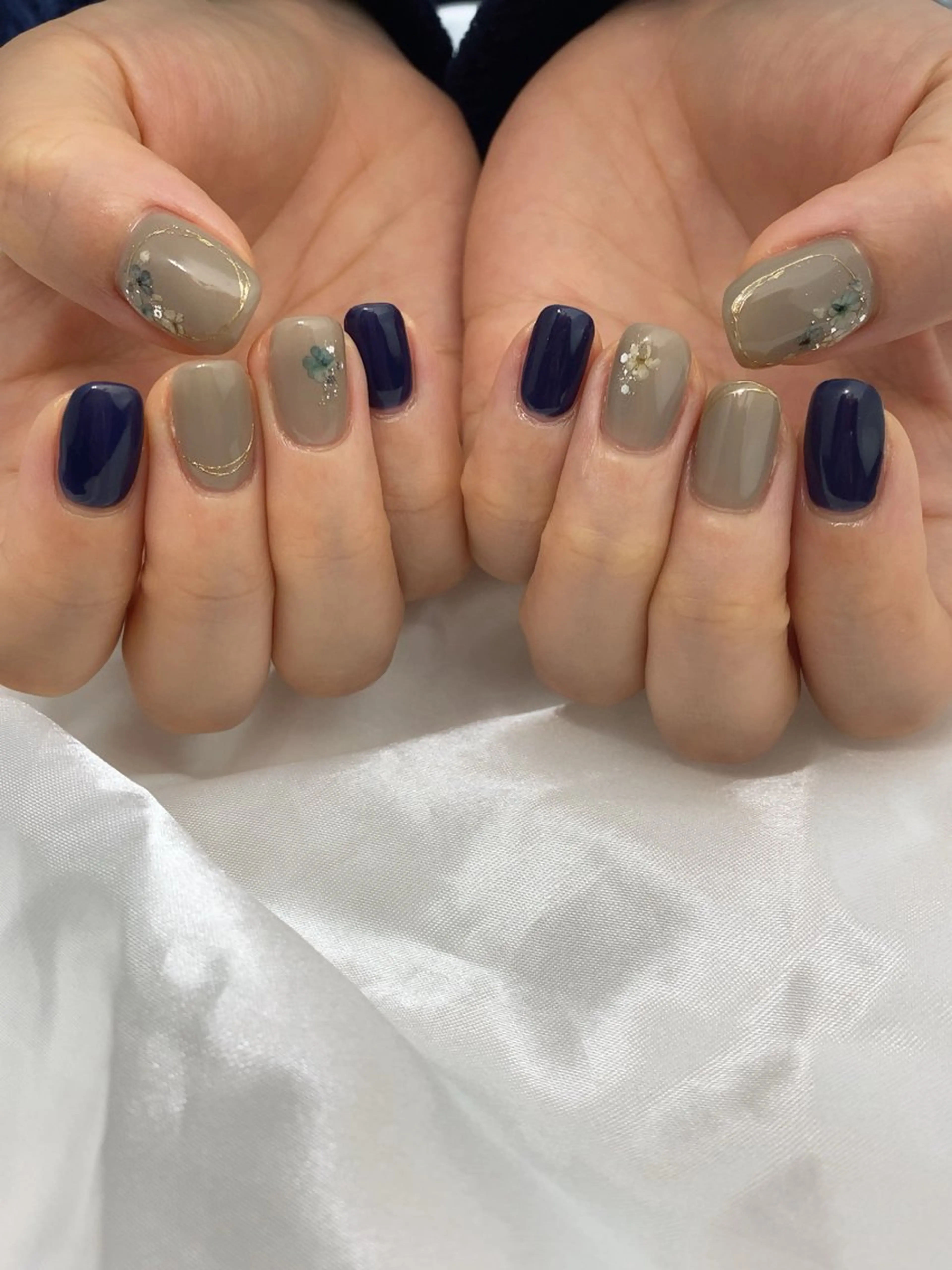 ネイル ハンドネイル フットネイル Ella nail ちゆうのネイルデザイン