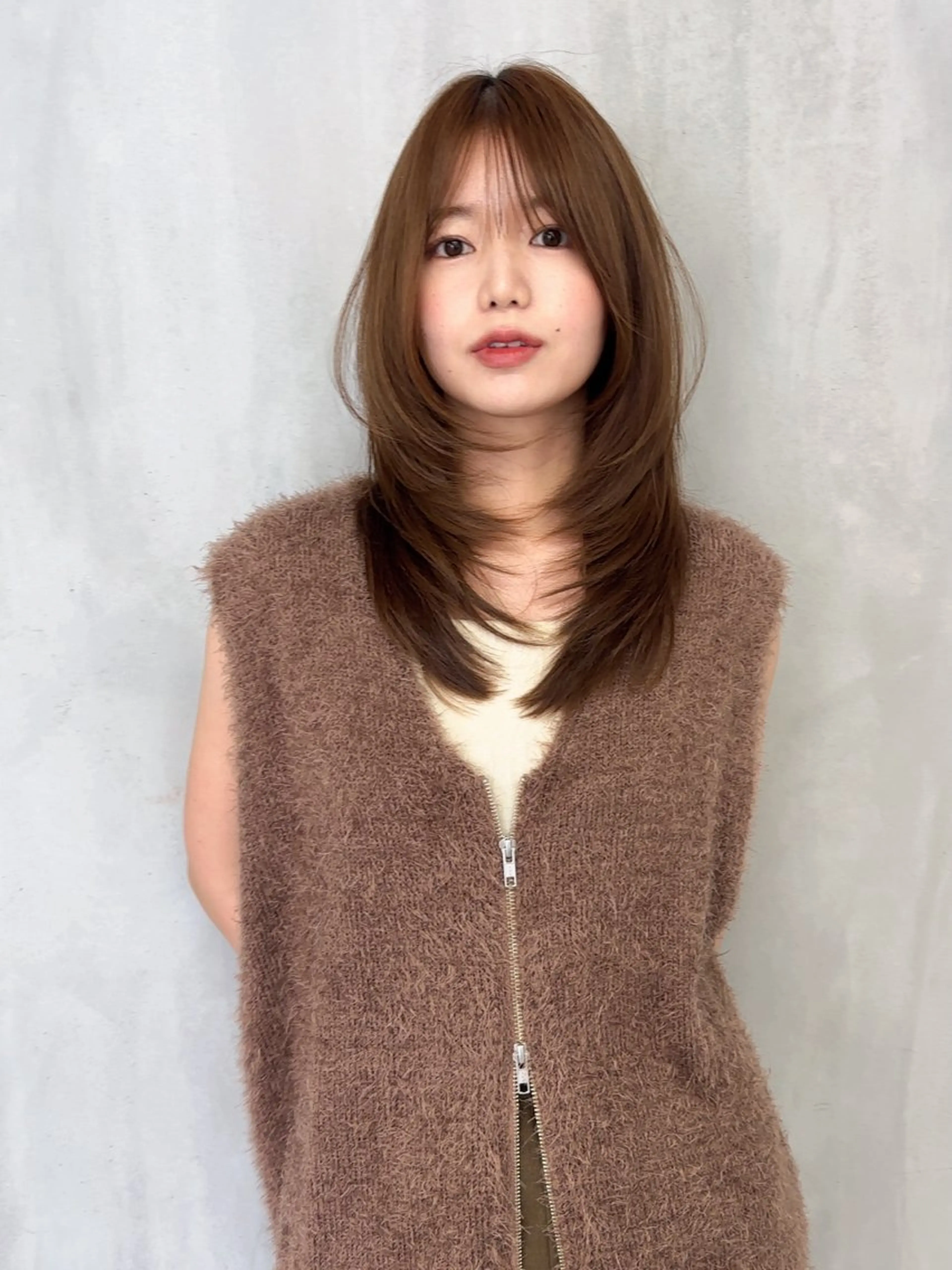 ミディアム カット ヘアカラー トリートメント 廣瀬双葉 トップスタイリストのヘアスタイル