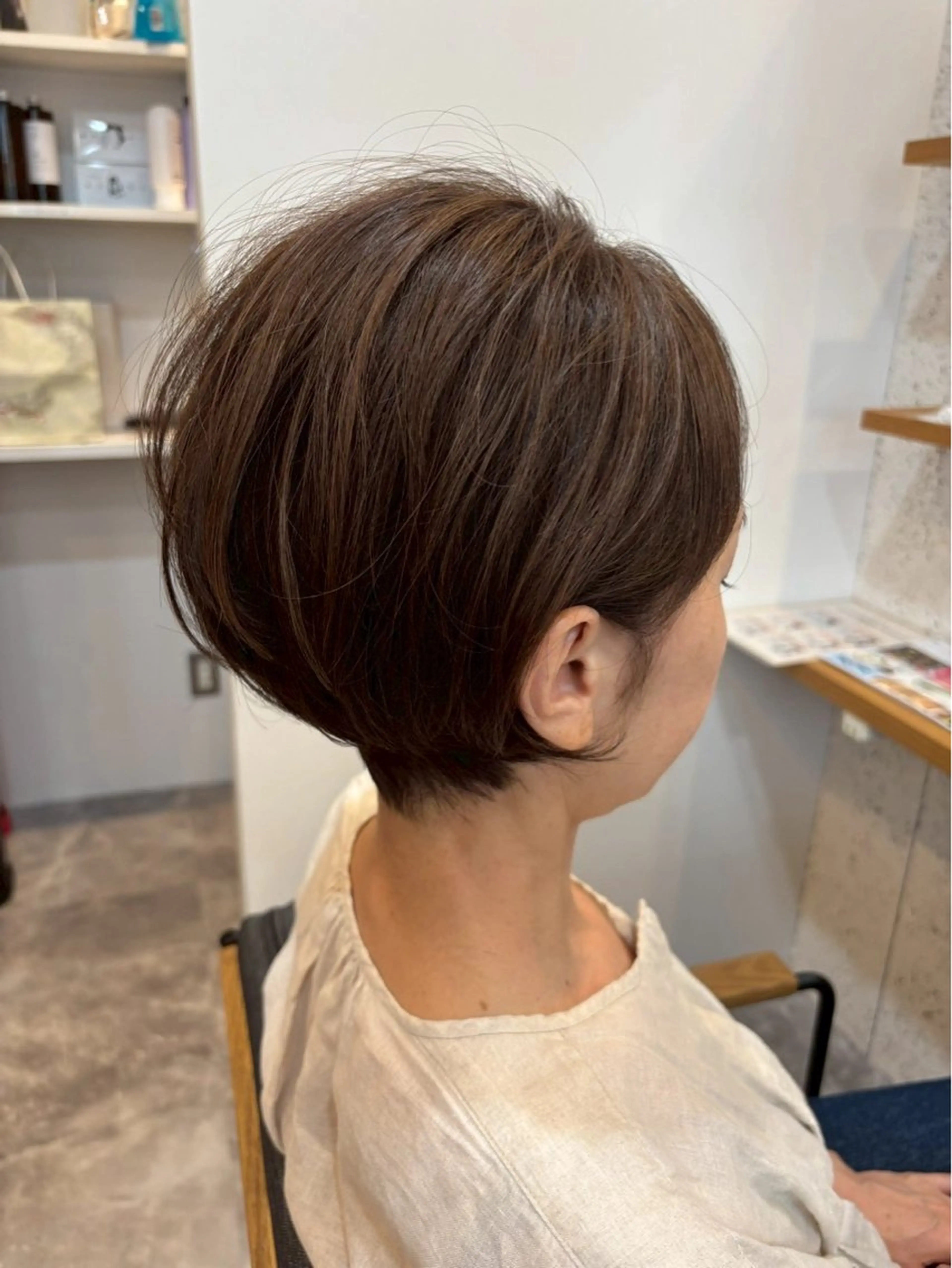 リタッチグレイカラーの写真