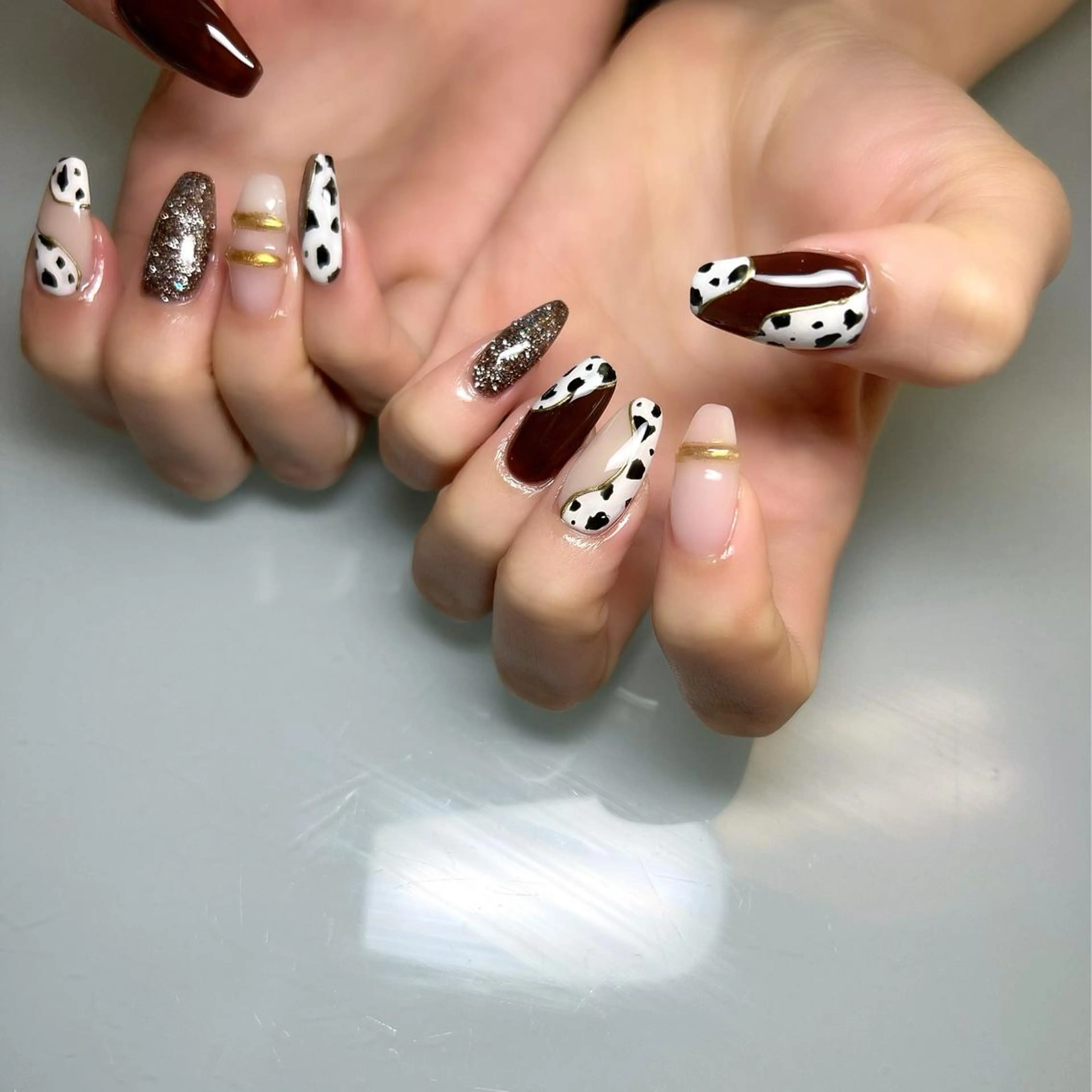 ネイル maison dari (ﾒｿﾞﾝ   ﾀﾞﾘ )所属・高橋 ユカのネイルデザイン