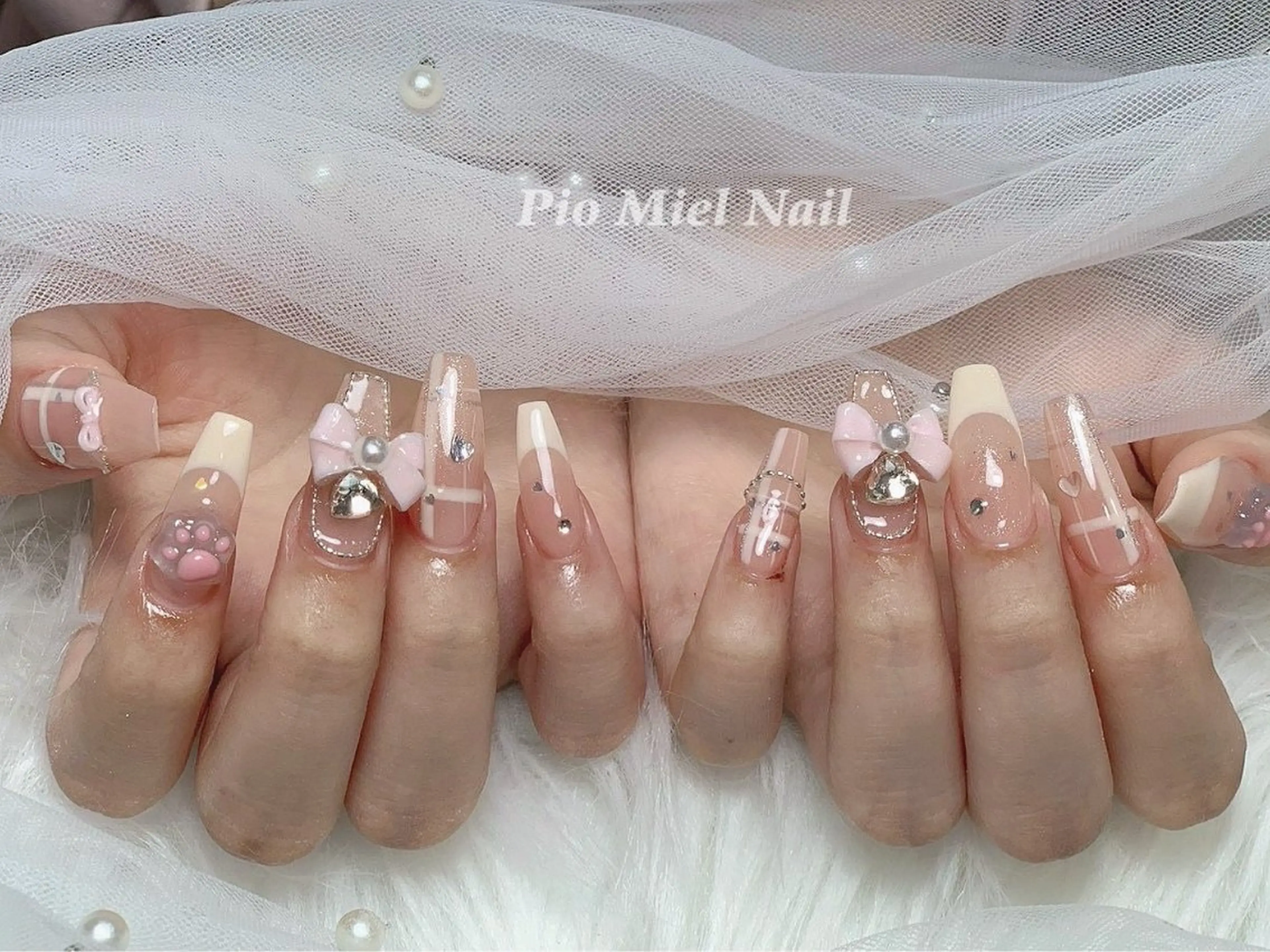 ネイル ハンドネイル HANA 長さだしのネイルデザイン