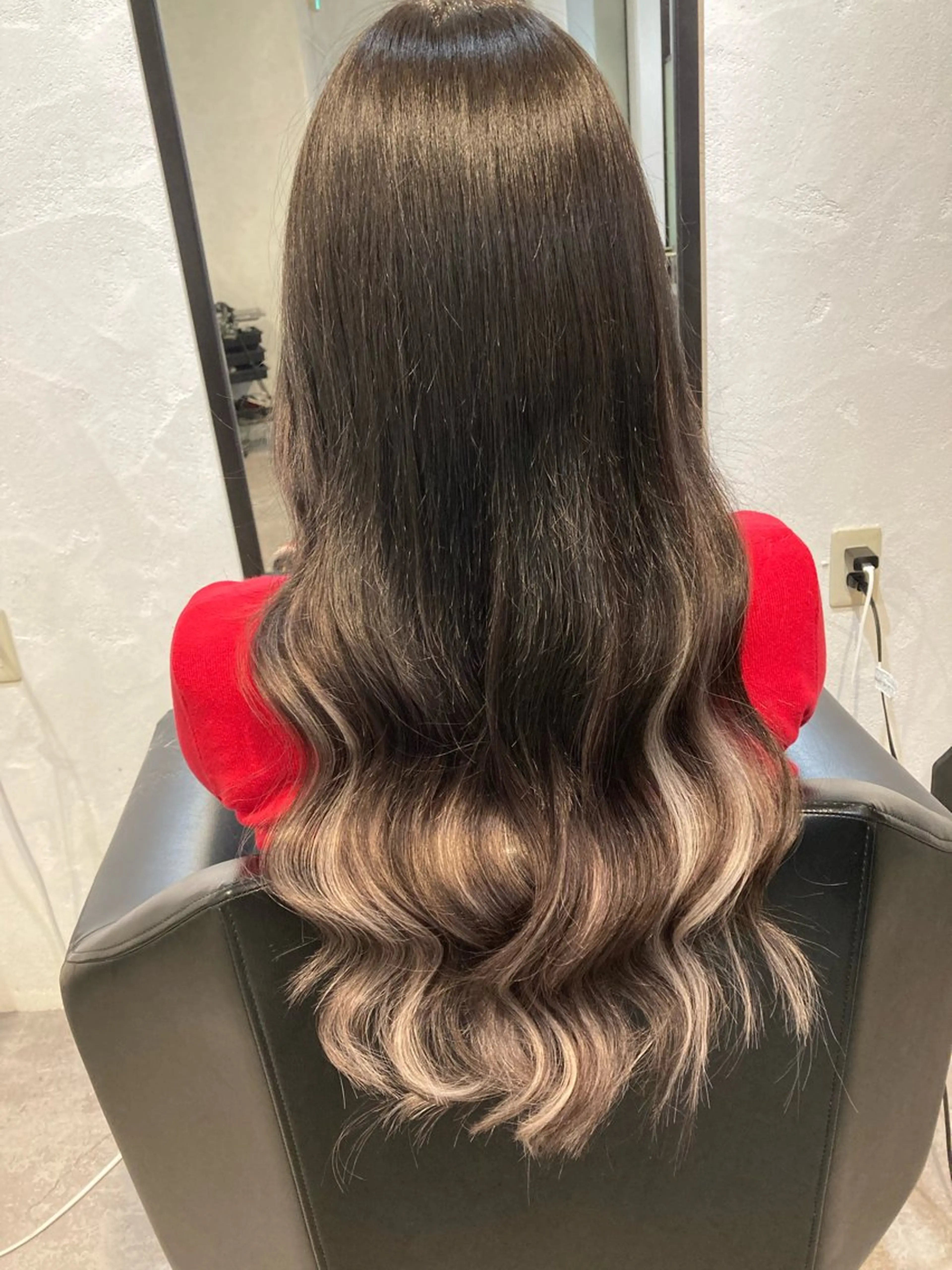 ロング カラー ✨最安値✨エクステ カラー🌼つきな🌼のヘアスタイル