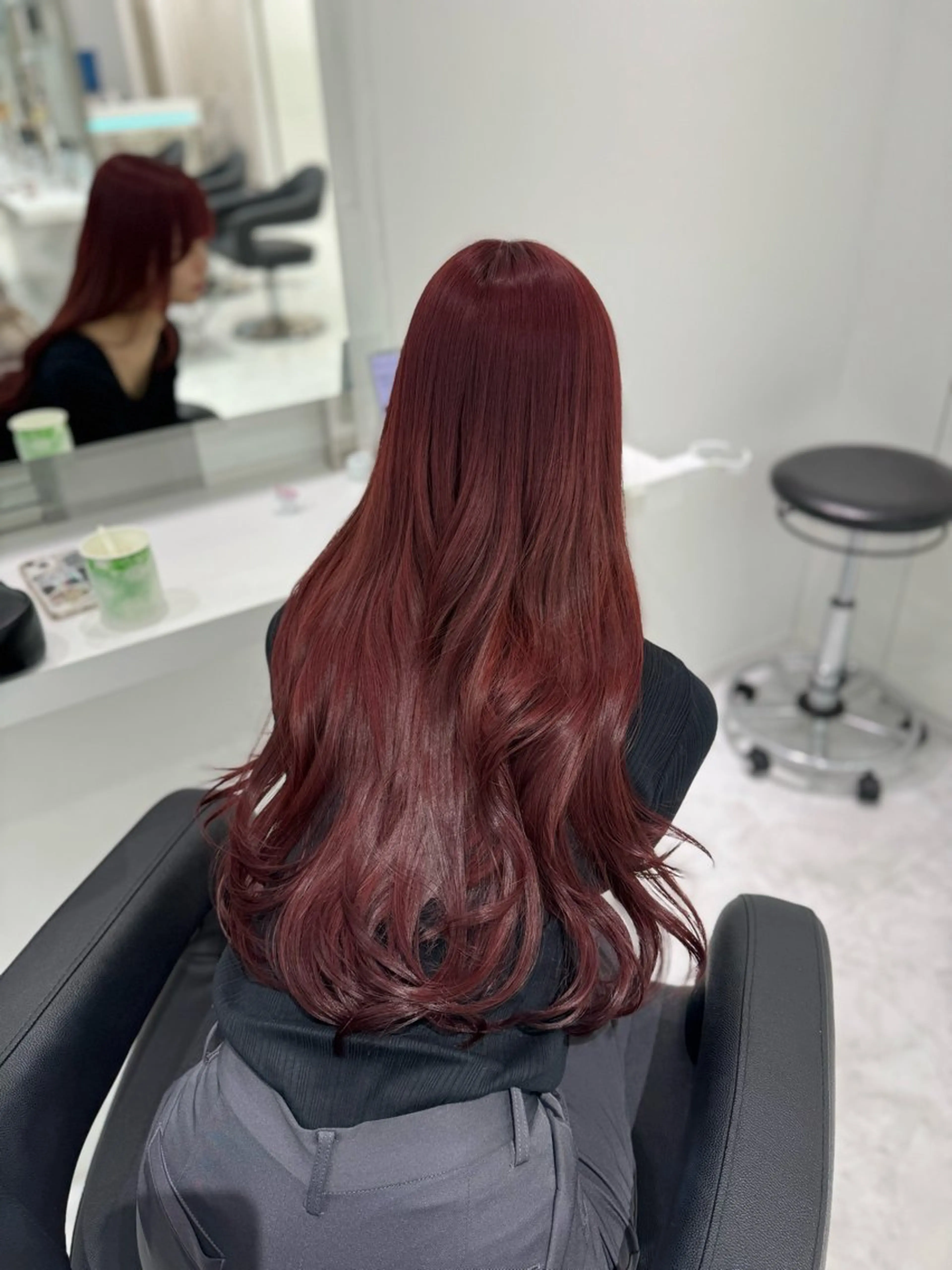 セミロング カラー ヘアアレンジ 🫧モテる💗ダメー ジレスハイトーン🫧のヘアスタイル