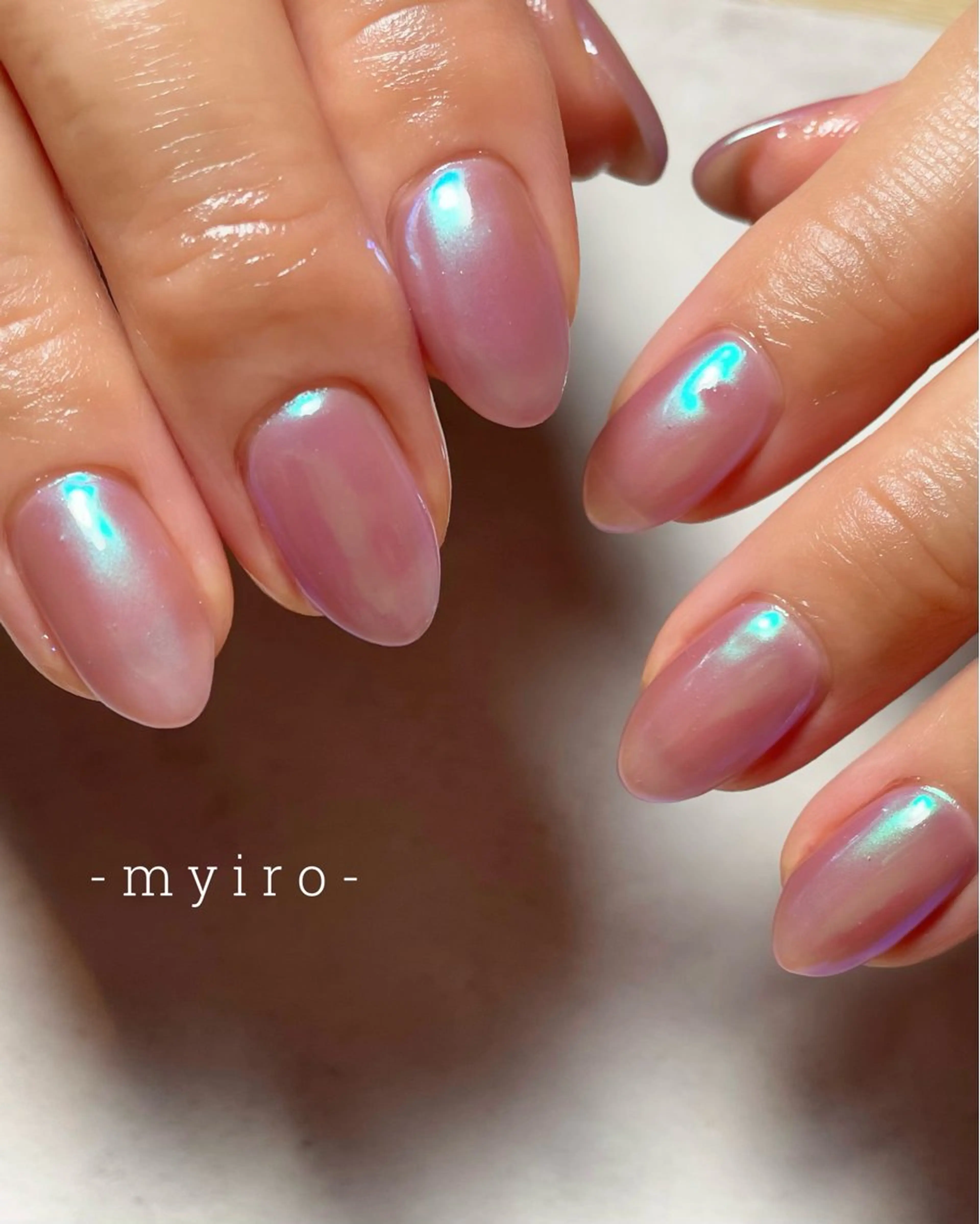 ネイル オーロラネイル myiro【マイロ】 林のネイルデザイン