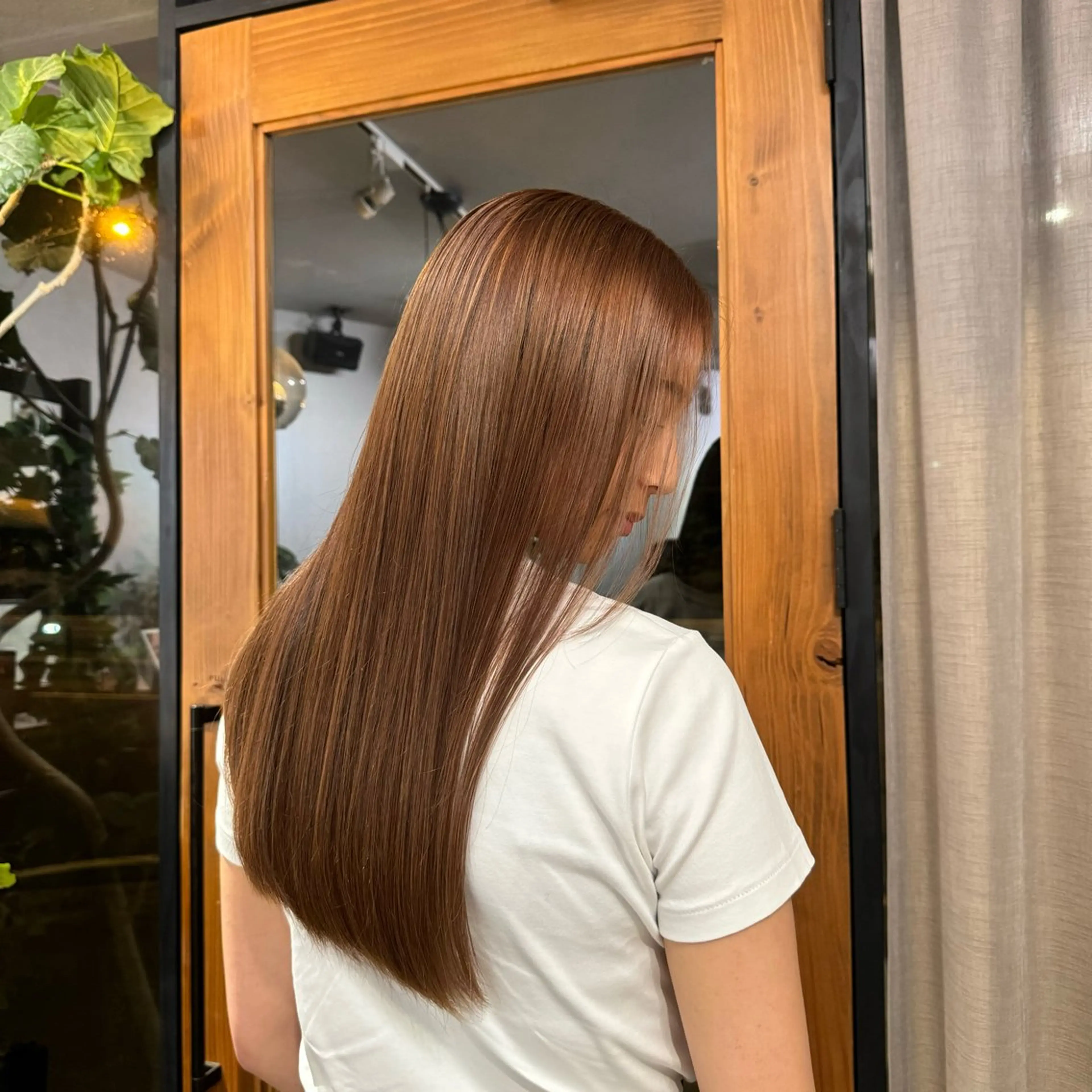 ロング カラー ブリーチ ブリーチなしカラー ヘアカラー 吉田 葉音のヘアスタイル