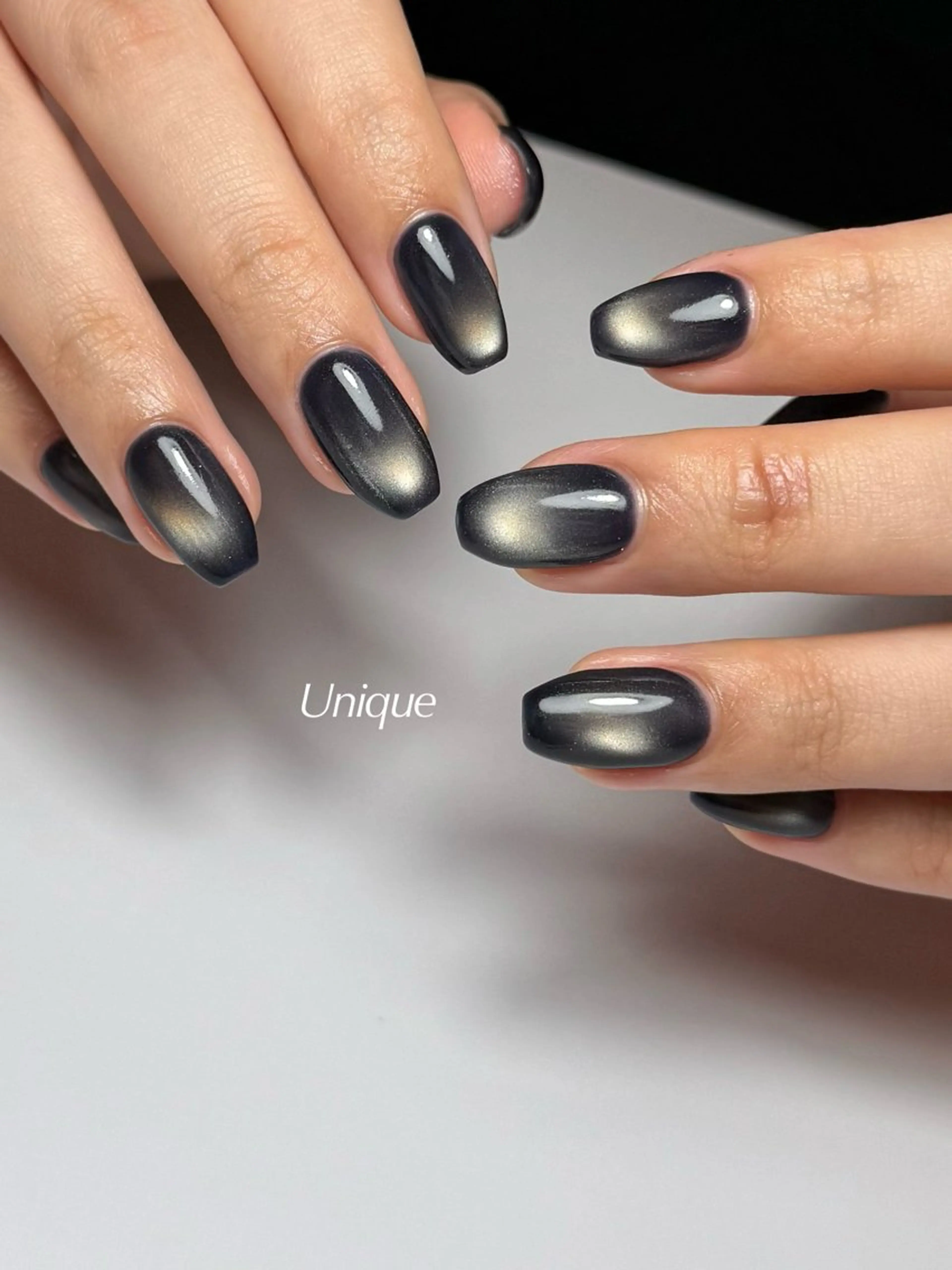 ネイル ハンドネイル Unique 【ユニーク】のネイルデザイン