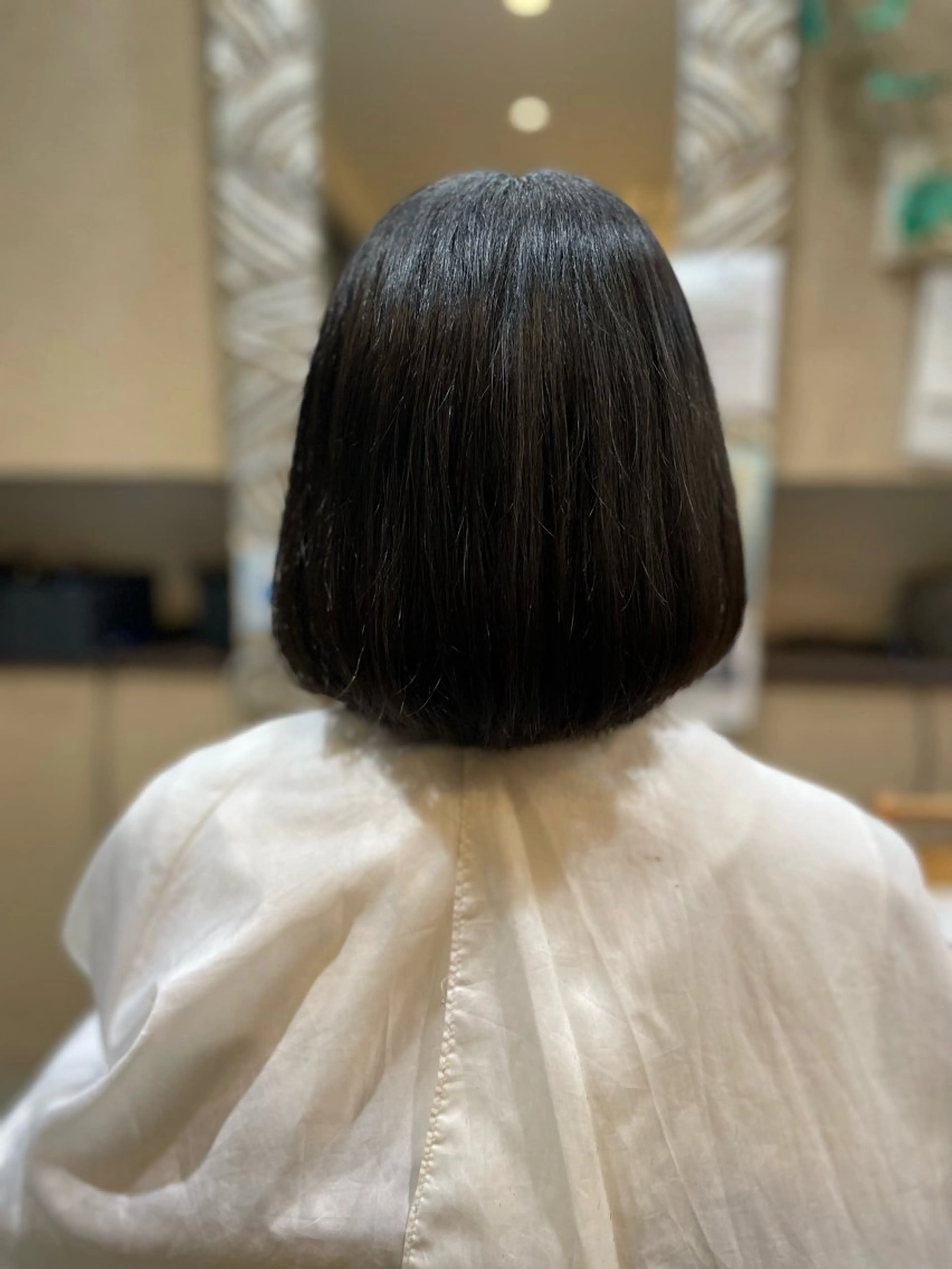 ショート カット 縮毛矯正 勘場 万菜華のヘアスタイル