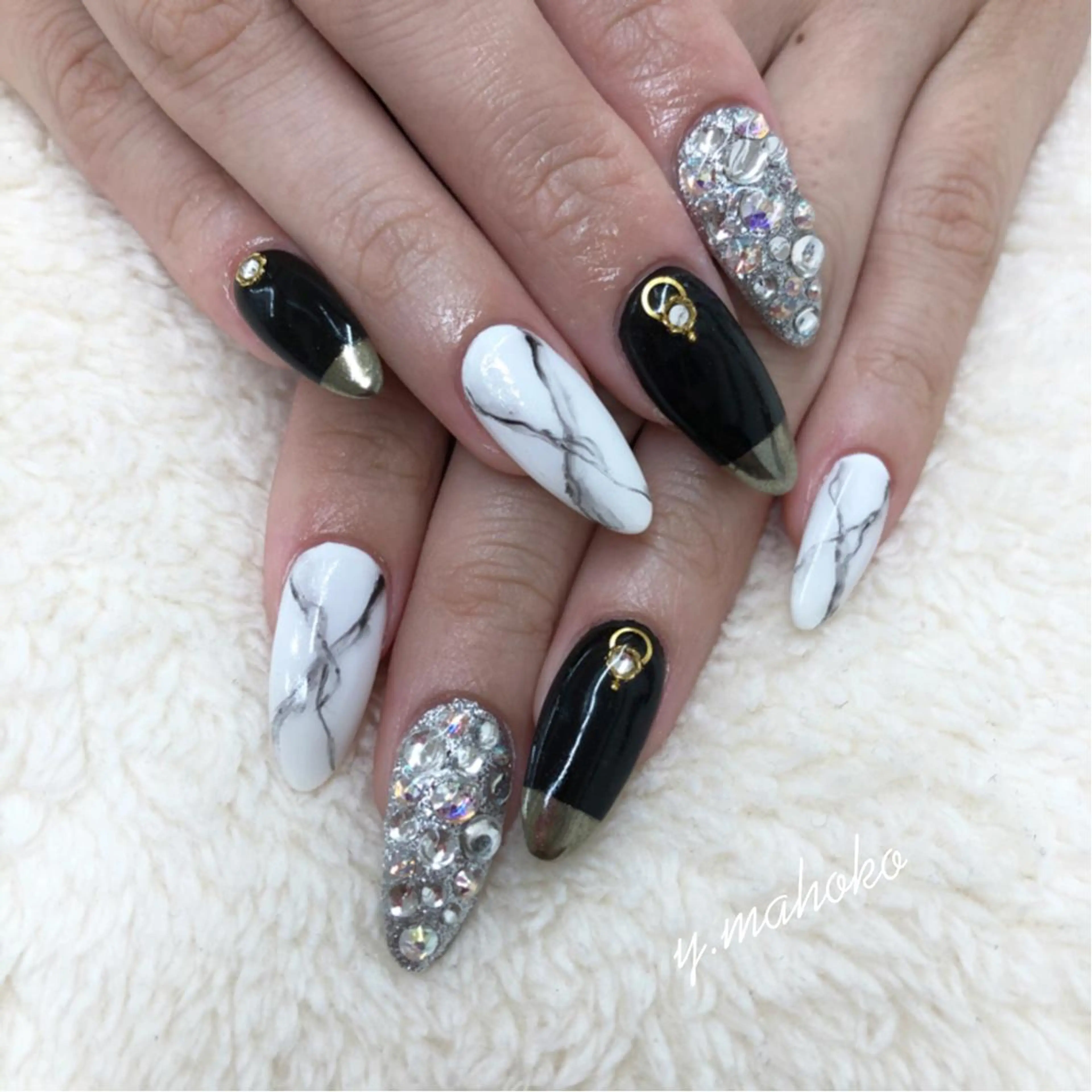 ネイル 大理石ネイル(マーブル) ハンドネイル She nail studio 原宿所属・パラジェル有/ スカルプ/mahoのネイルデザイン