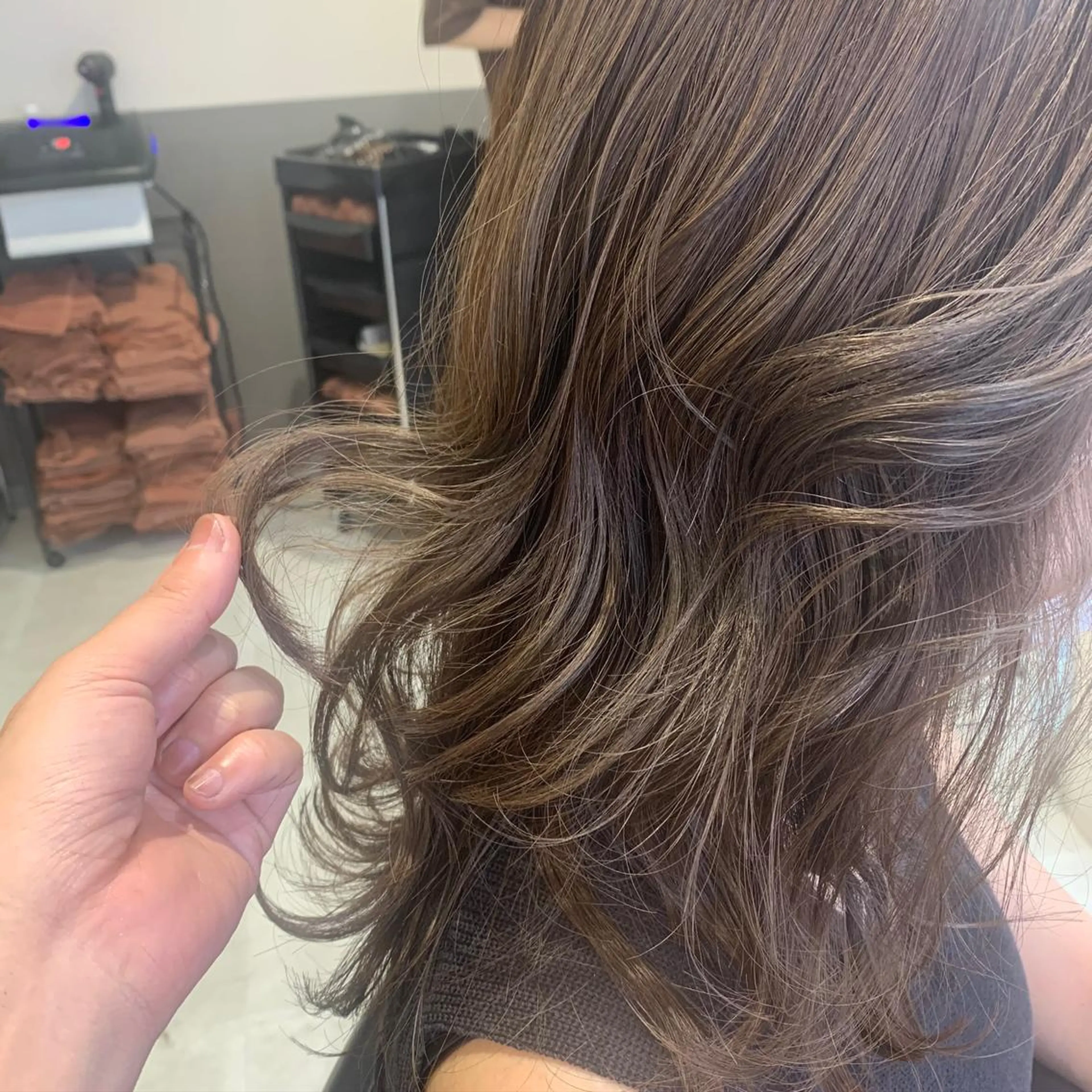 カラー 髪質改善専門店 Lucasのヘアスタイル