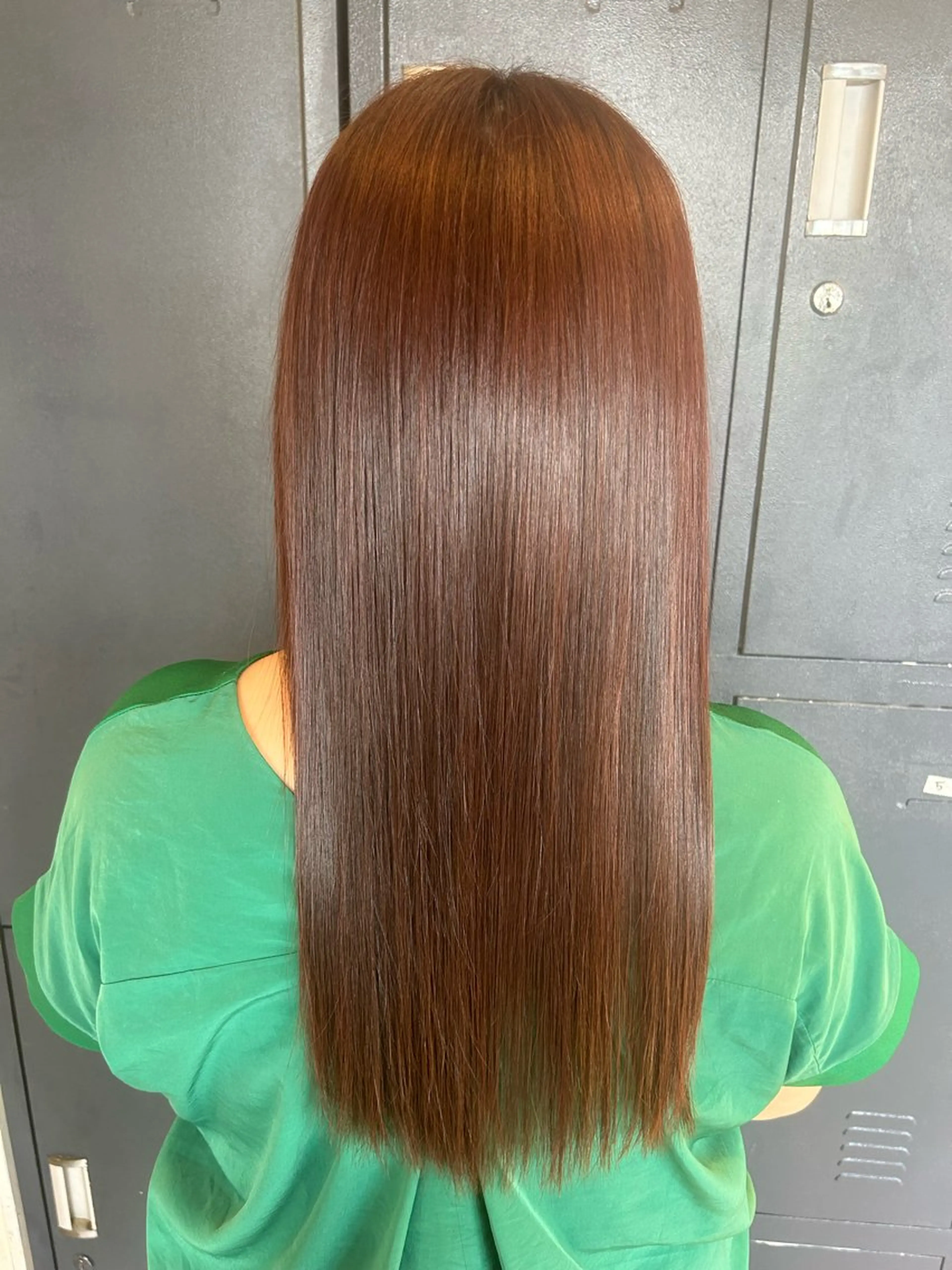 ロング 縮毛矯正 高津 千慧のヘアスタイル